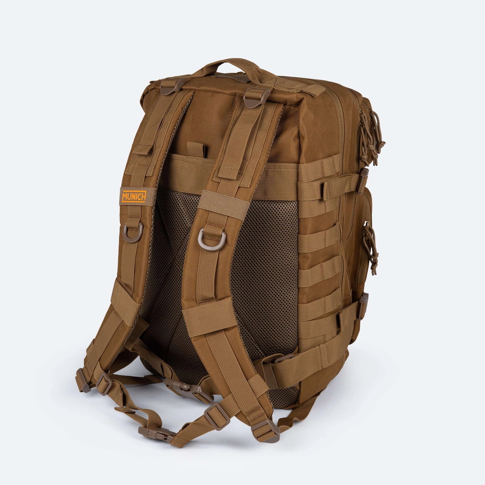 MUNICH | MOCHILAS | UNISEX | BACKPACK DELTA 42L TOBACCO | MARRÓN