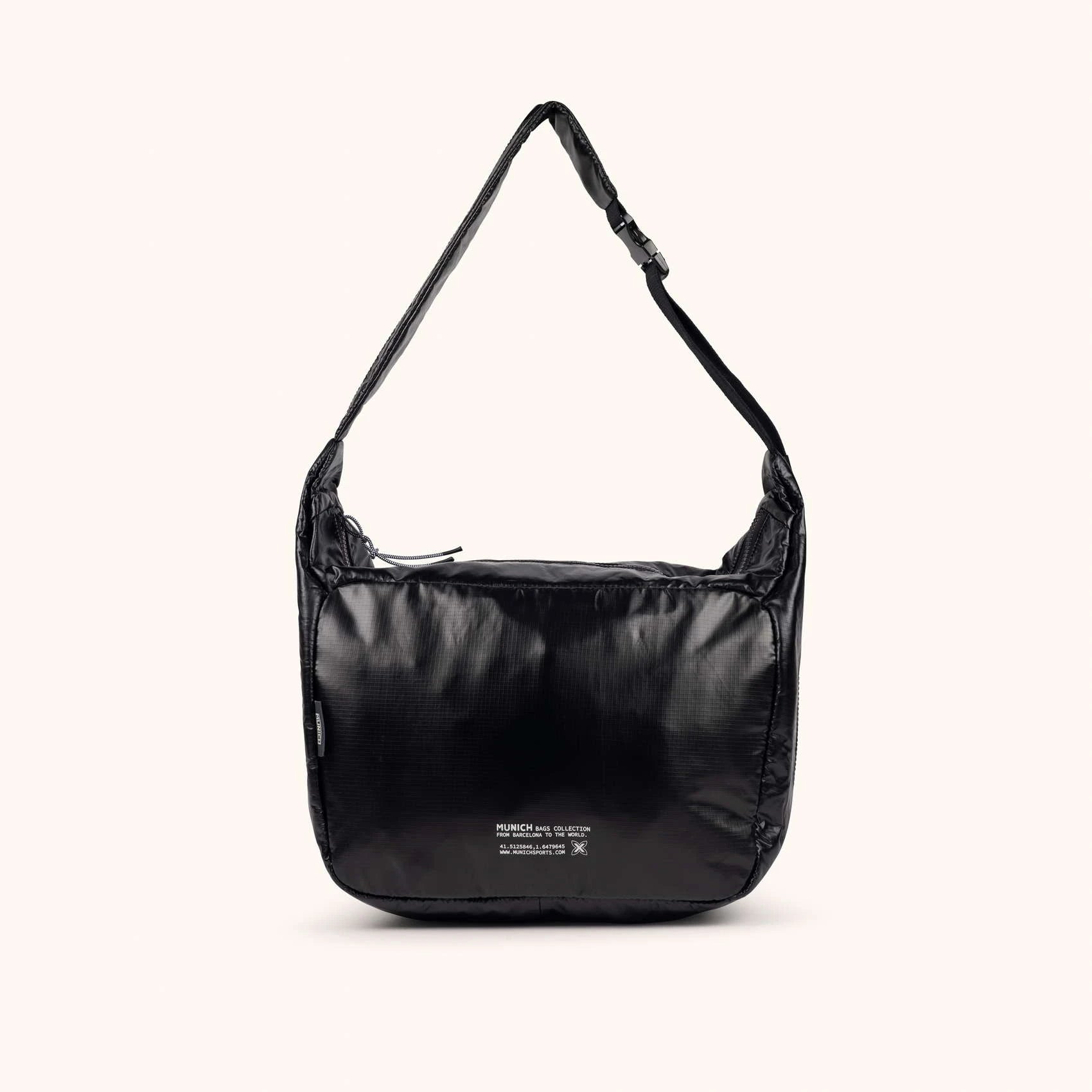 MUNICH | BOLSOS | MUJER | DEEP RECYCLED HOBO | NEGRO