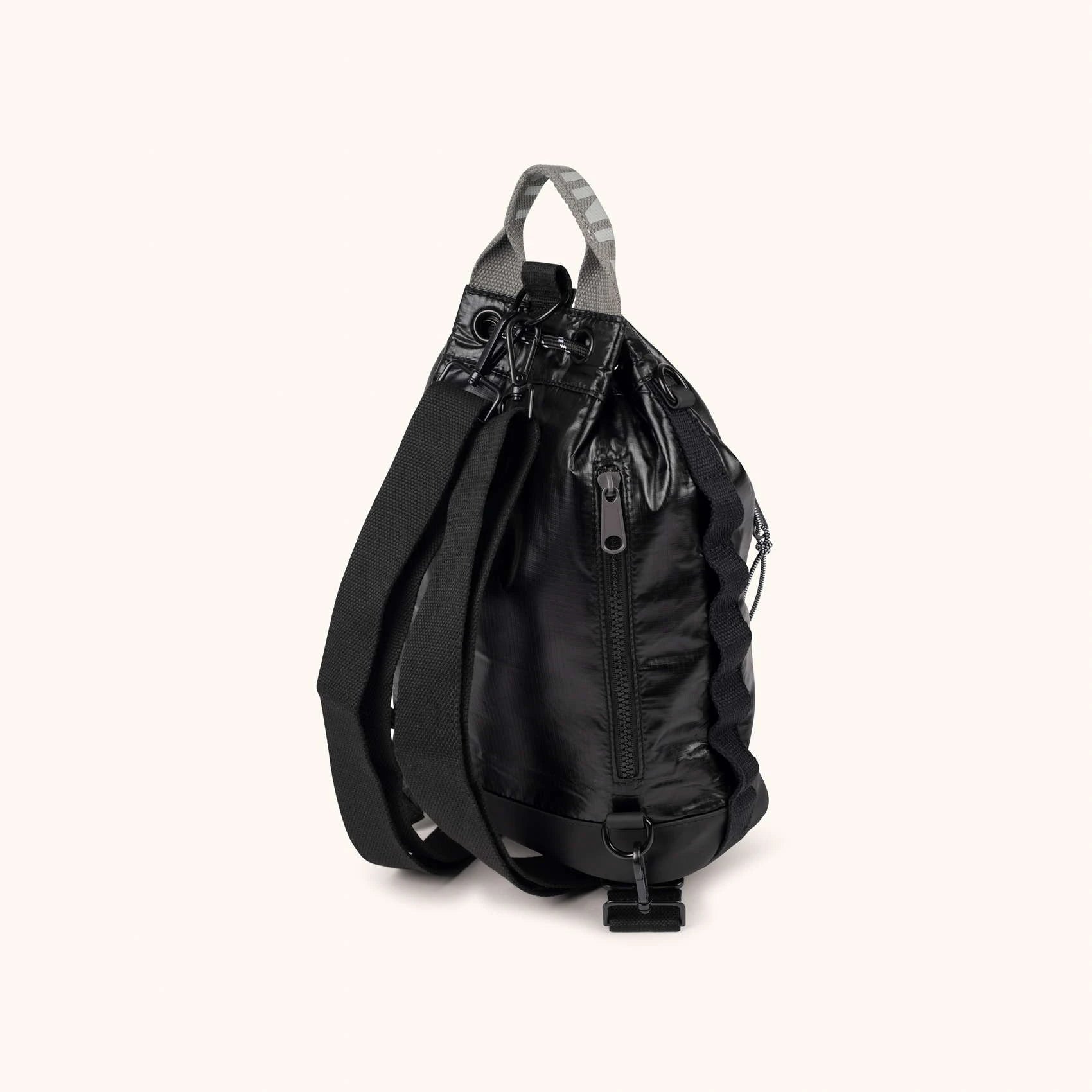 MUNICH | MOCHILA | MUJER | DEEP RECYCLED DRAWSTRING BACKPACK | NEGRO