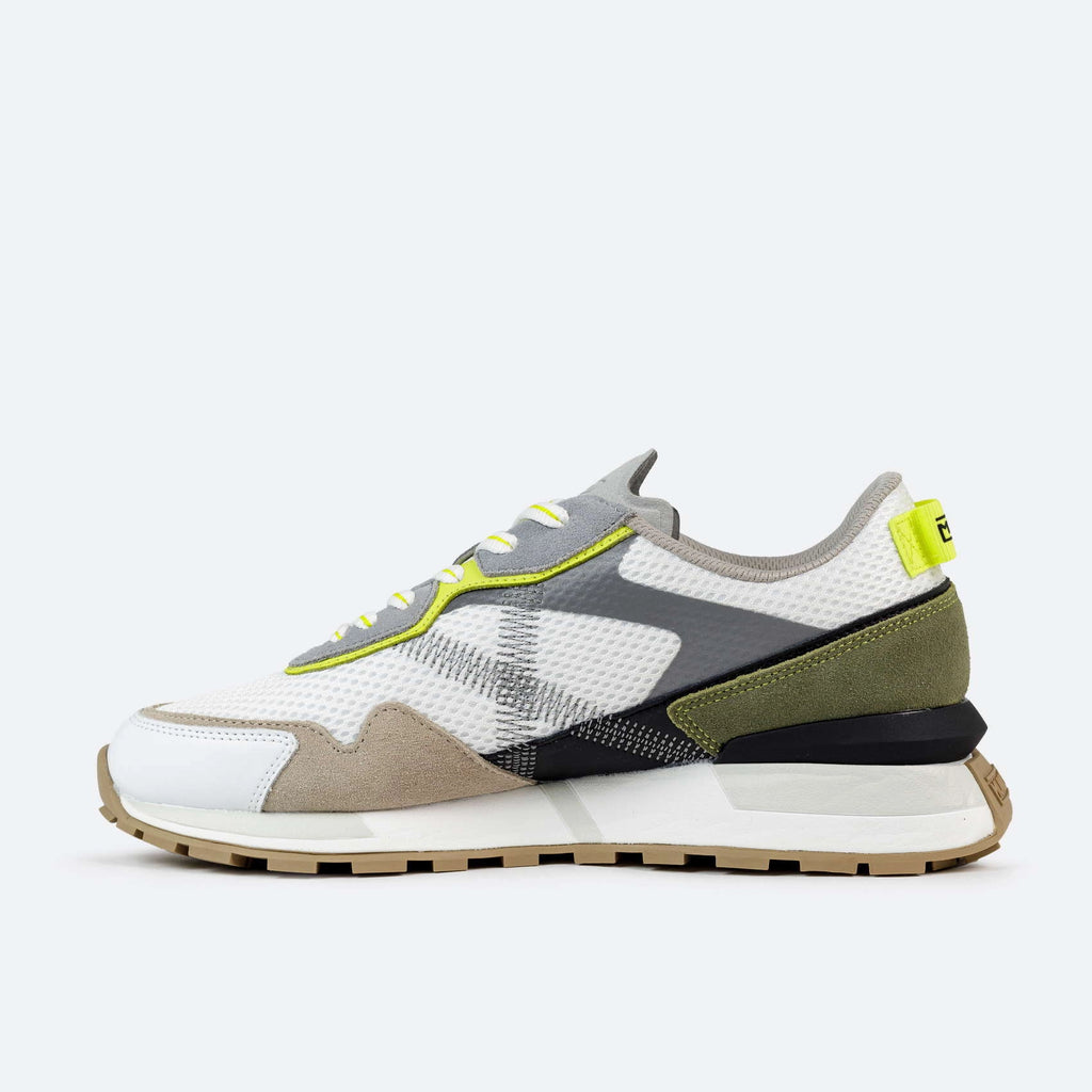 MUNICH Pulsar 18: white trainers for men