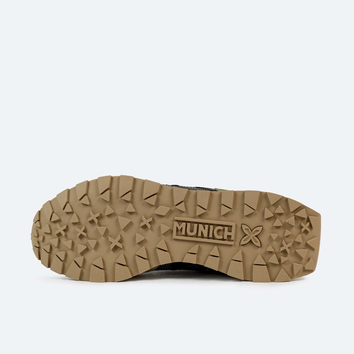 MUNICH Pulsar 18: white trainers for men