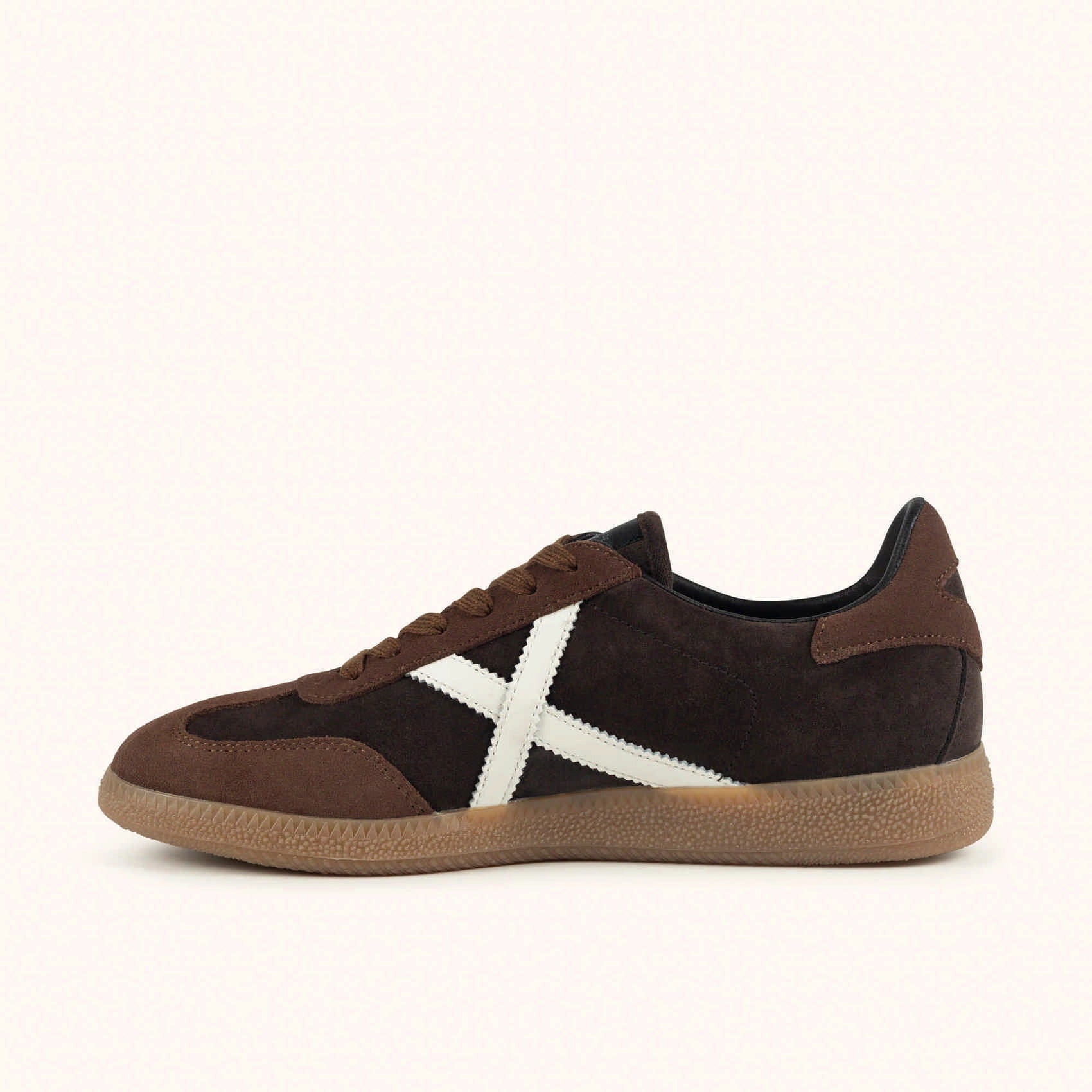 MUNICH Barru Icons Brown: بني سنيكرز للرجال
