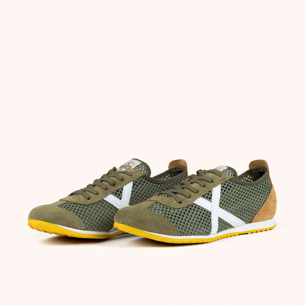 MUNICH Osaka 579: caqui trainers unisex