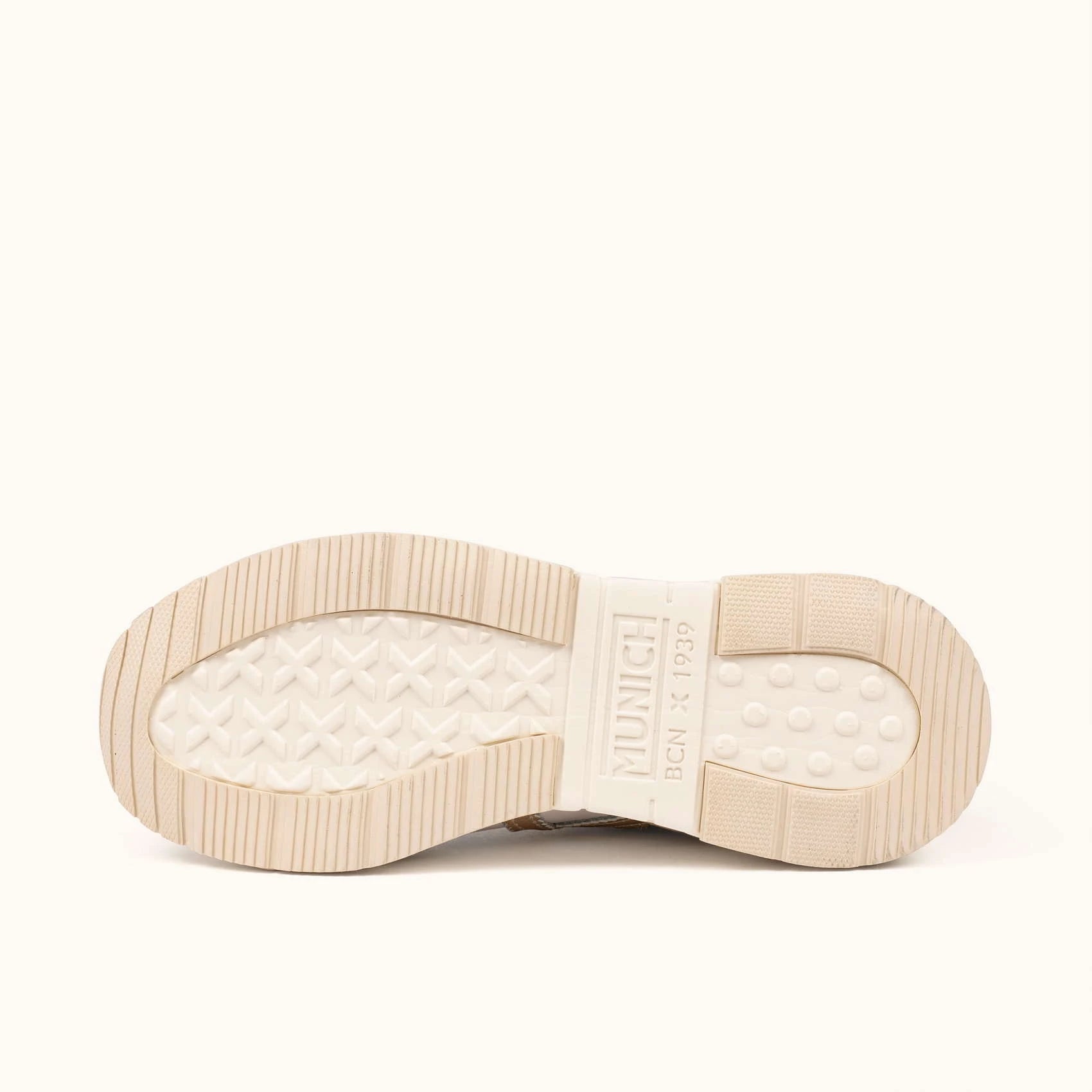 MUNICH WAVE 182: blanc baskets pour femme