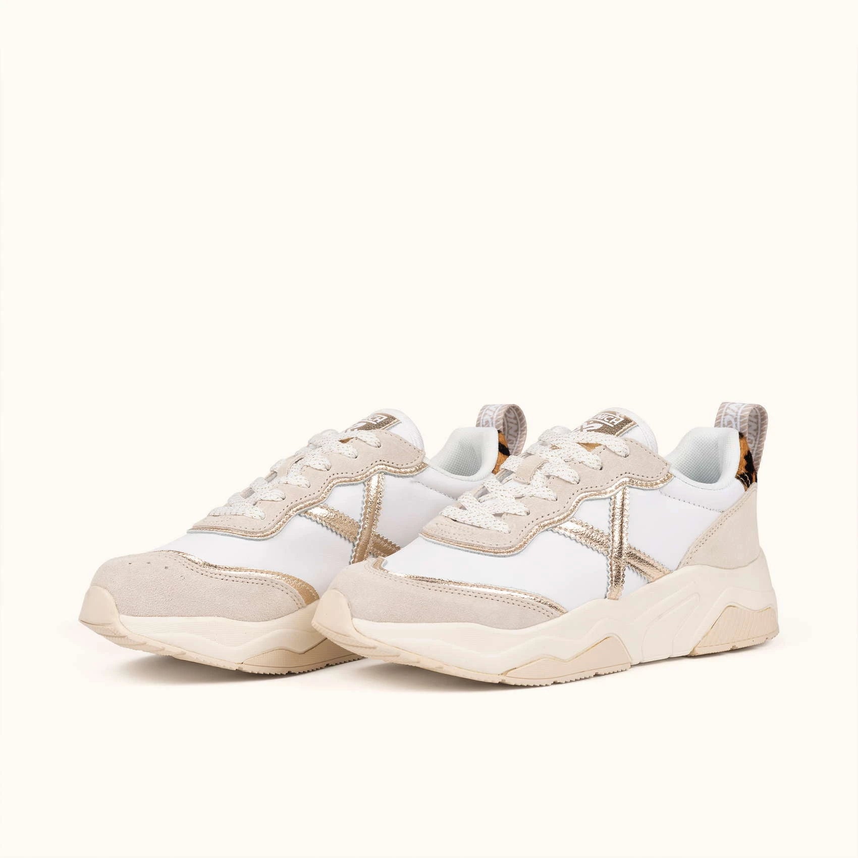 MUNICH WAVE 182: blanc baskets pour femme