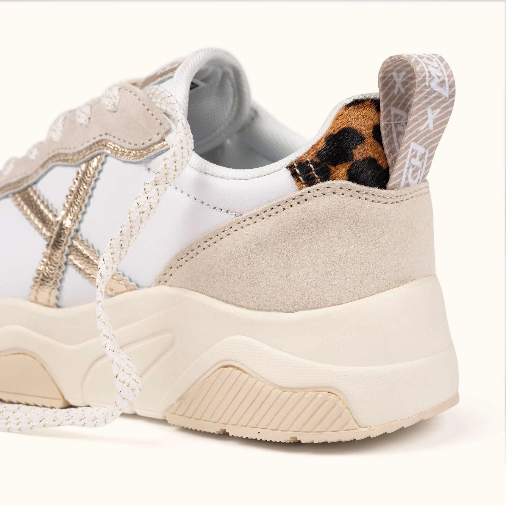 MUNICH WAVE 182: blanc baskets pour femme