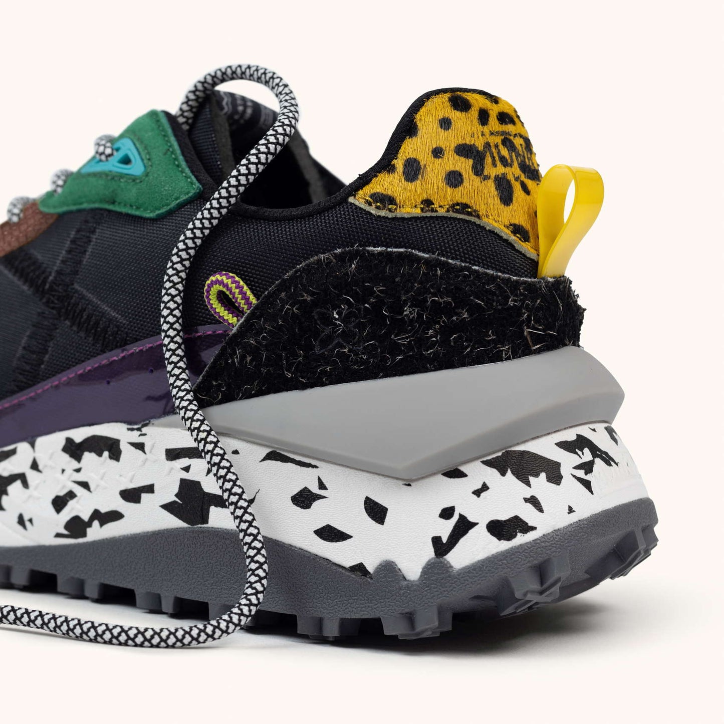 MUNICH | SNEAKERS | MUJER | AMBER 04 | NEGRO