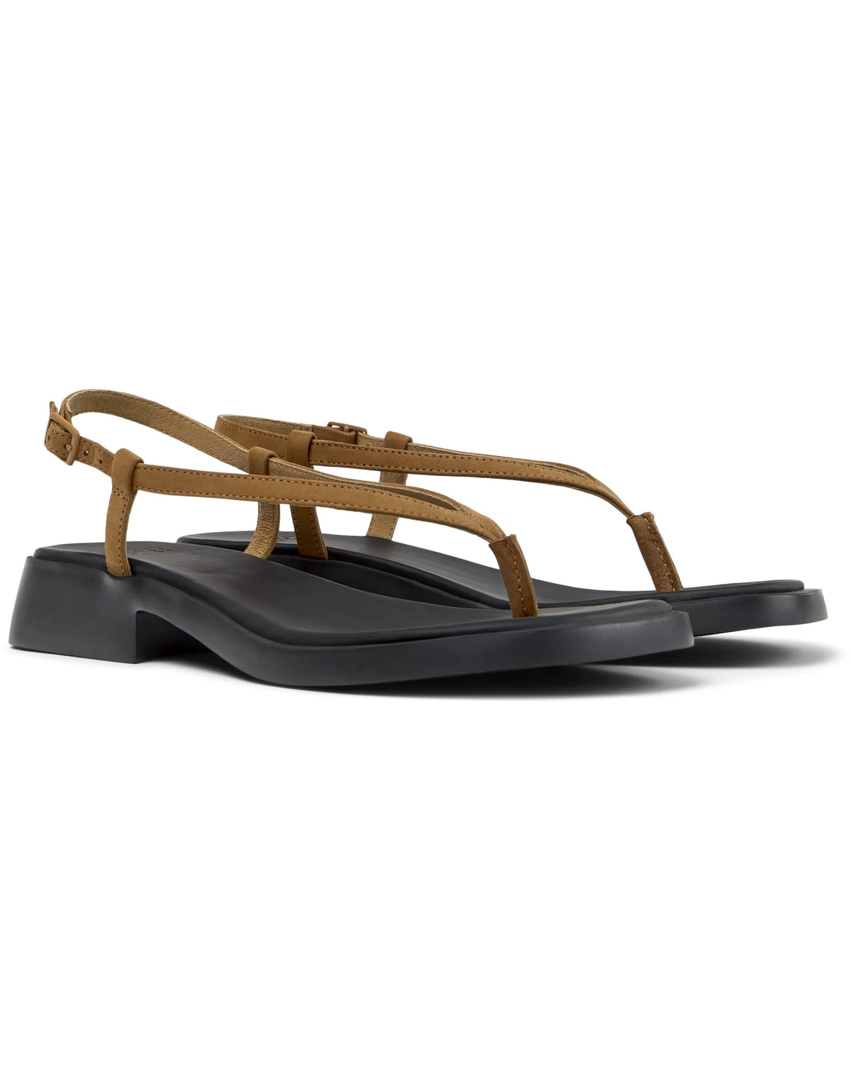 ZAPATOS CAMPER REFERENCIA K201893-001 IMAGEN PERSPECTIVA