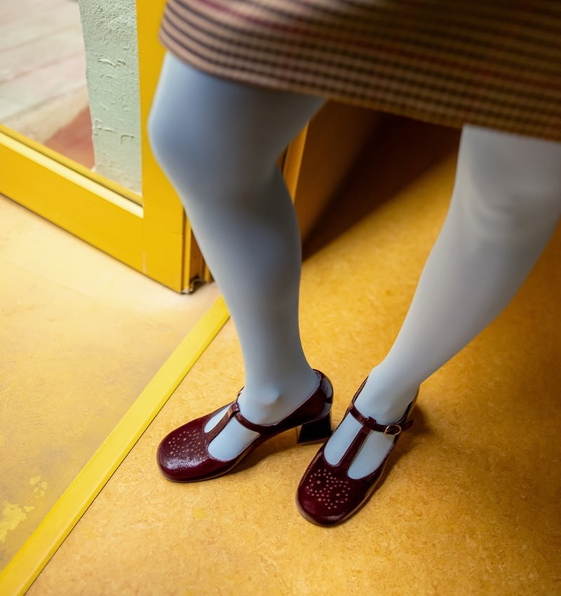 CHIE MIHARA | MERCEDITAS | MUJER | MOKASI | ROJO