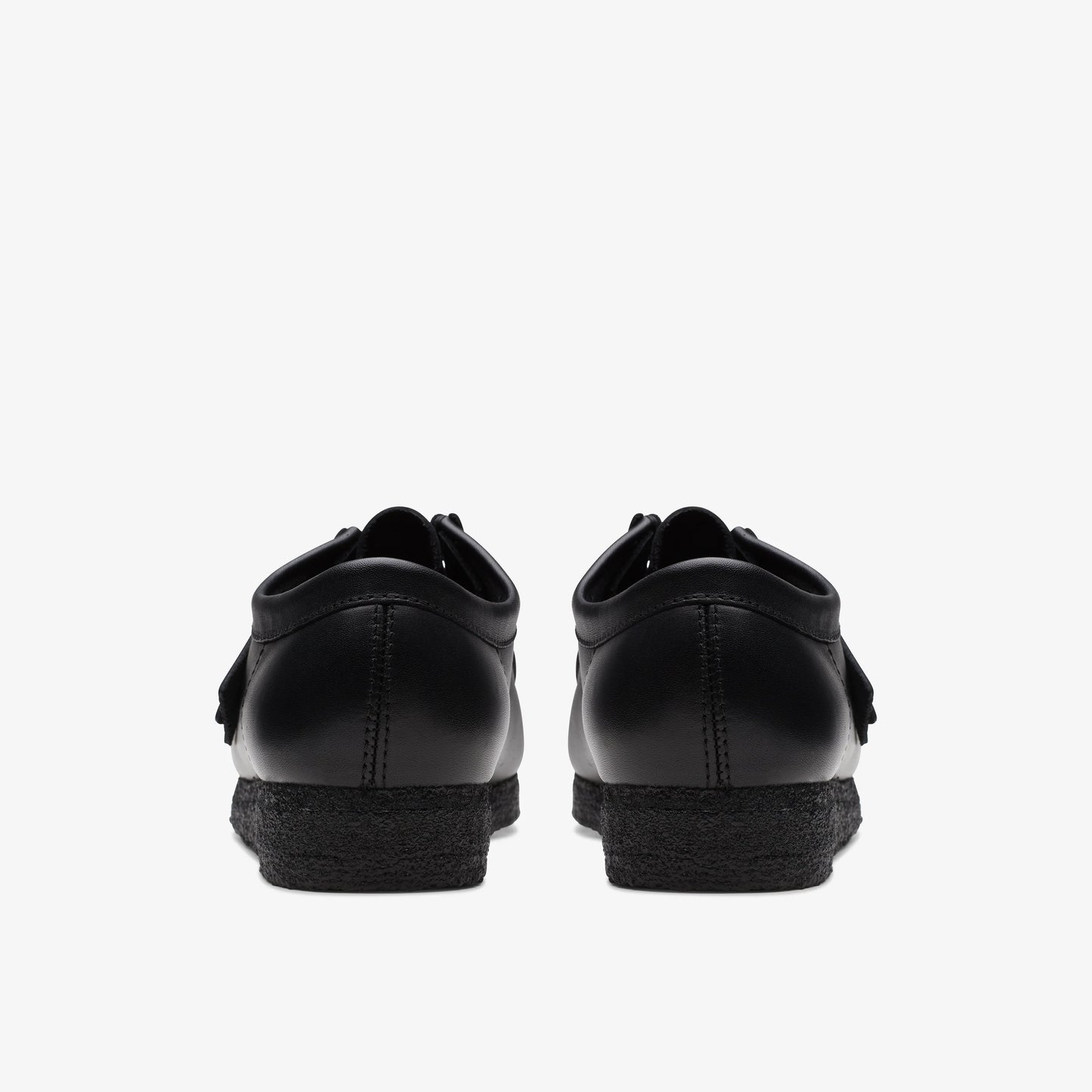 Zapatos Casual De La Marca Clarks  Para Hombre Modelo Wallabee Black Leather En Color Negro