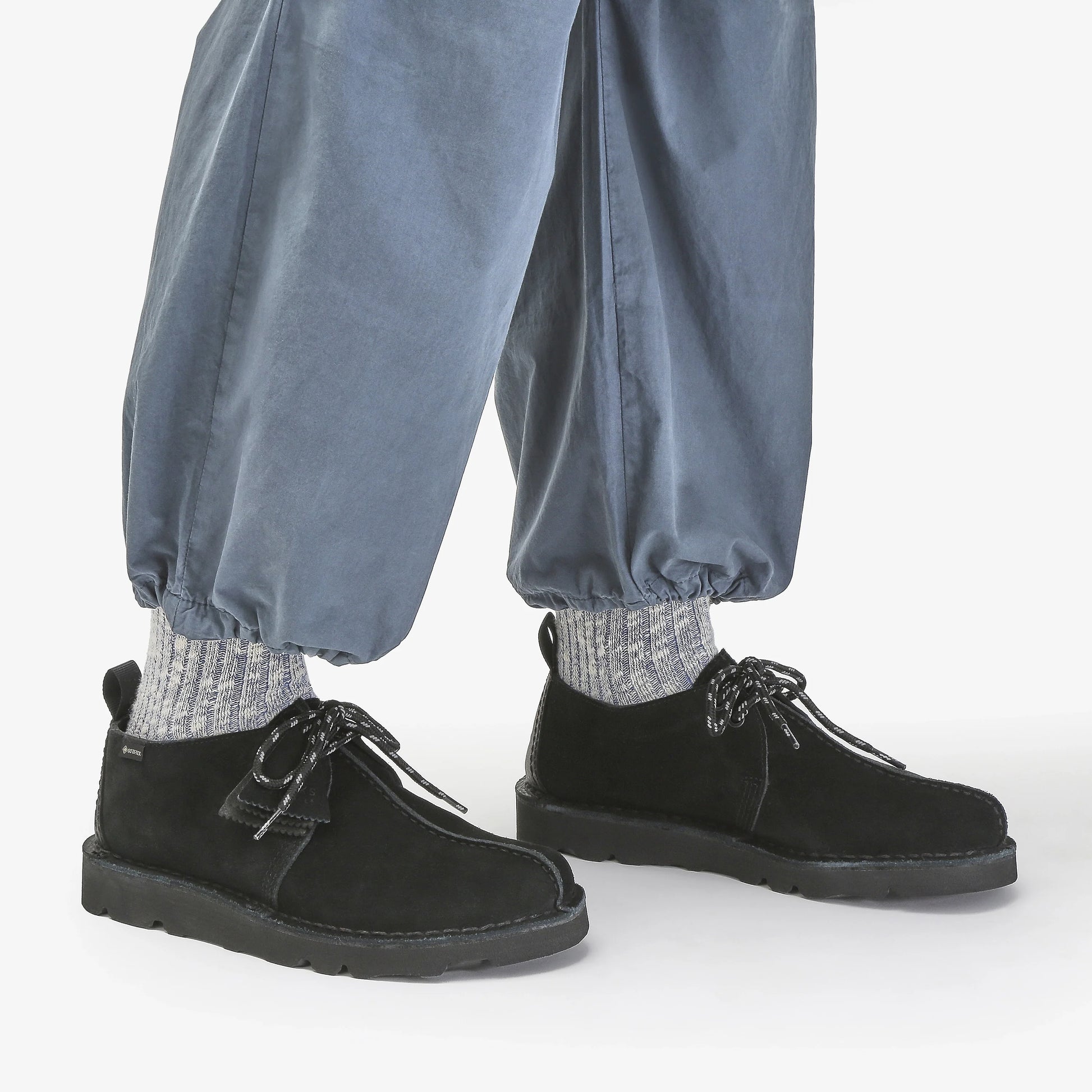 Zapatos Casual De La Marca Clarks  Para Hombre Modelo Desert Trekgtx Black Sde En Color Negro