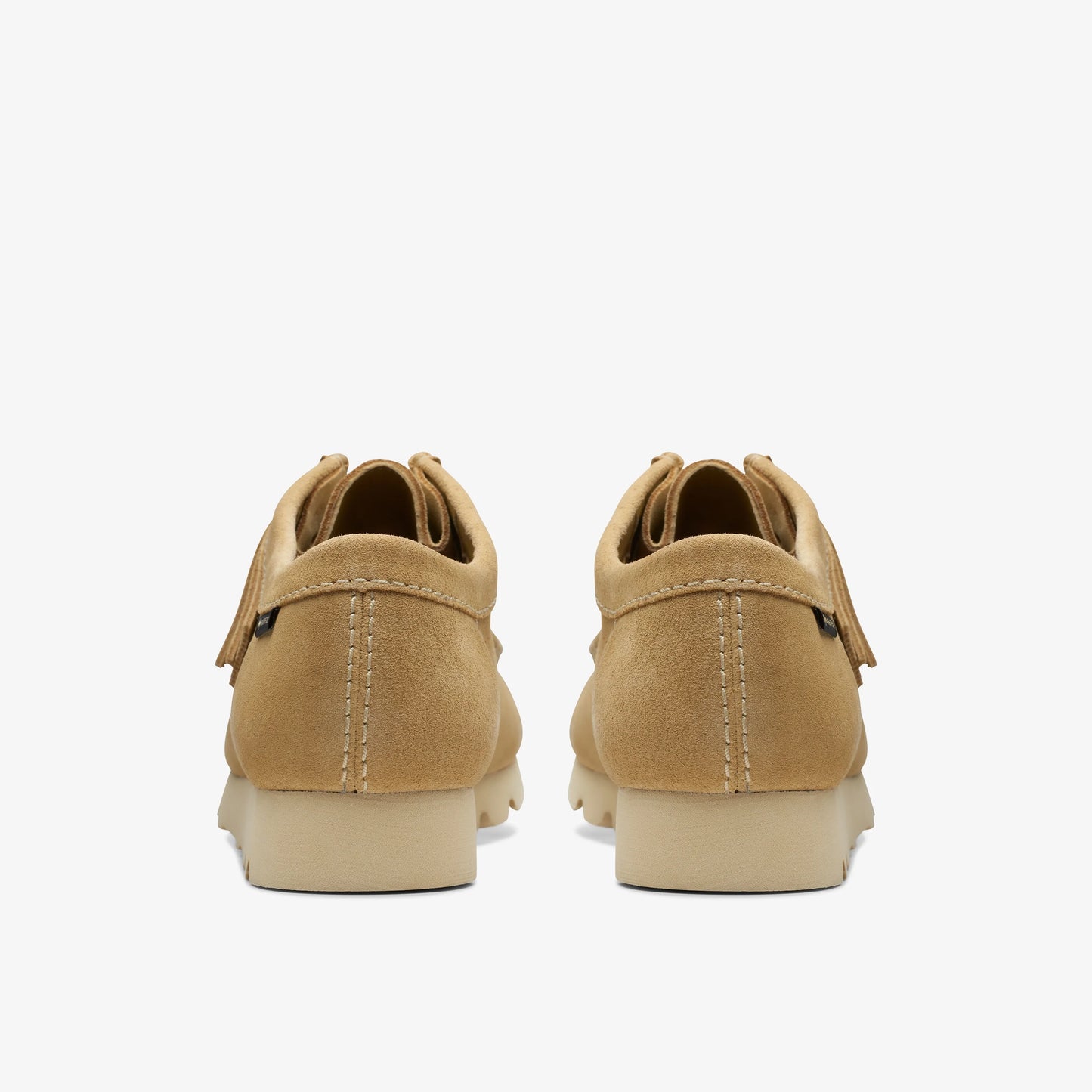 Zapatos Casual De La Marca Clarks  Para Hombre Modelo Wallabeegtx Maple Suede En Color Beige