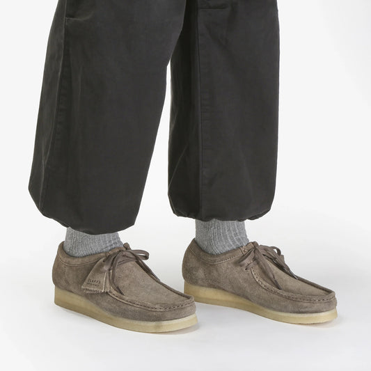 Zapatos Casual De La Marca Clarks  Para Hombre Modelo Wallabee Dark Grey Sde En Color Gris