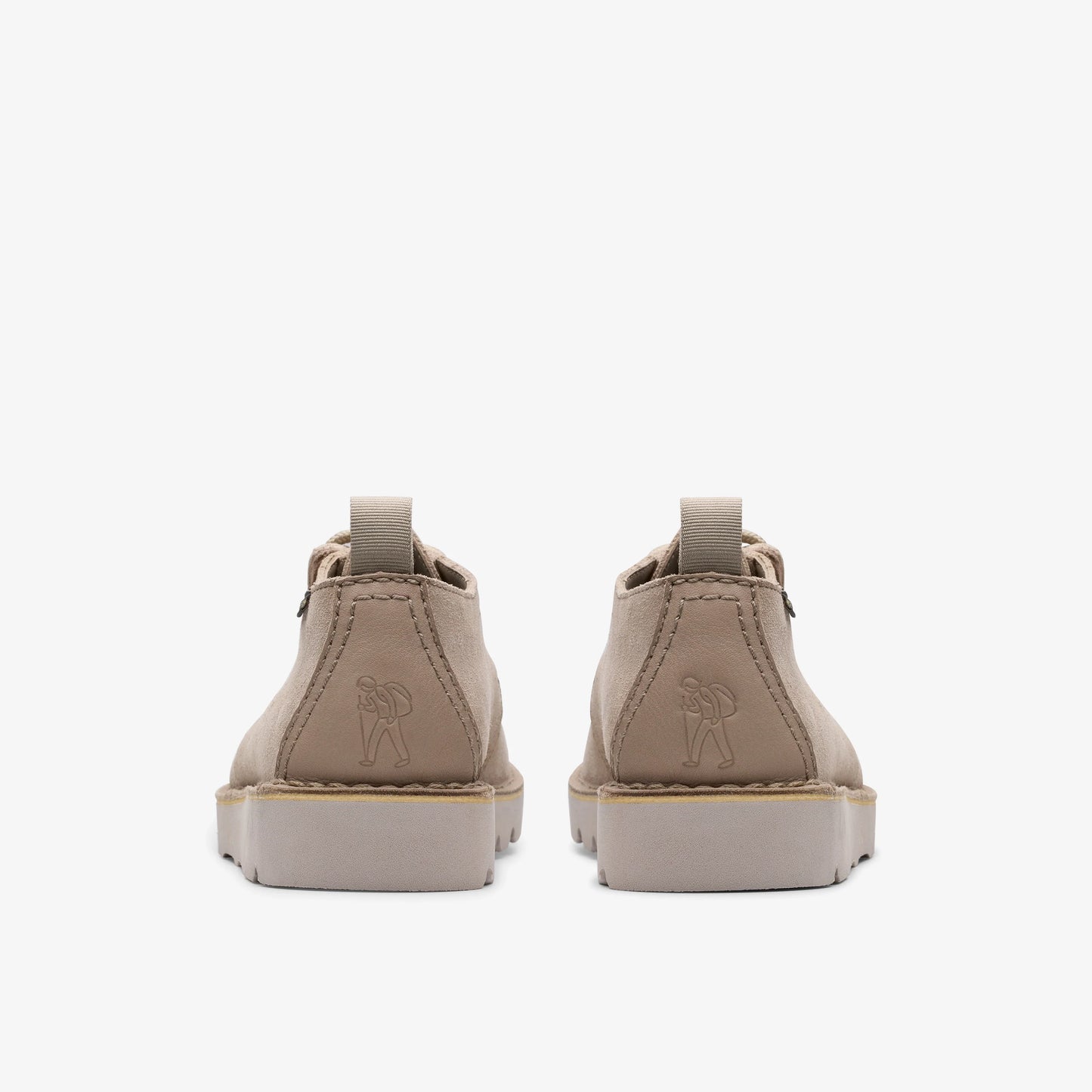 Zapatos Casual De La Marca Clarks  Para Hombre Modelo Desert Trekgtx Sand Suede En Color Beige