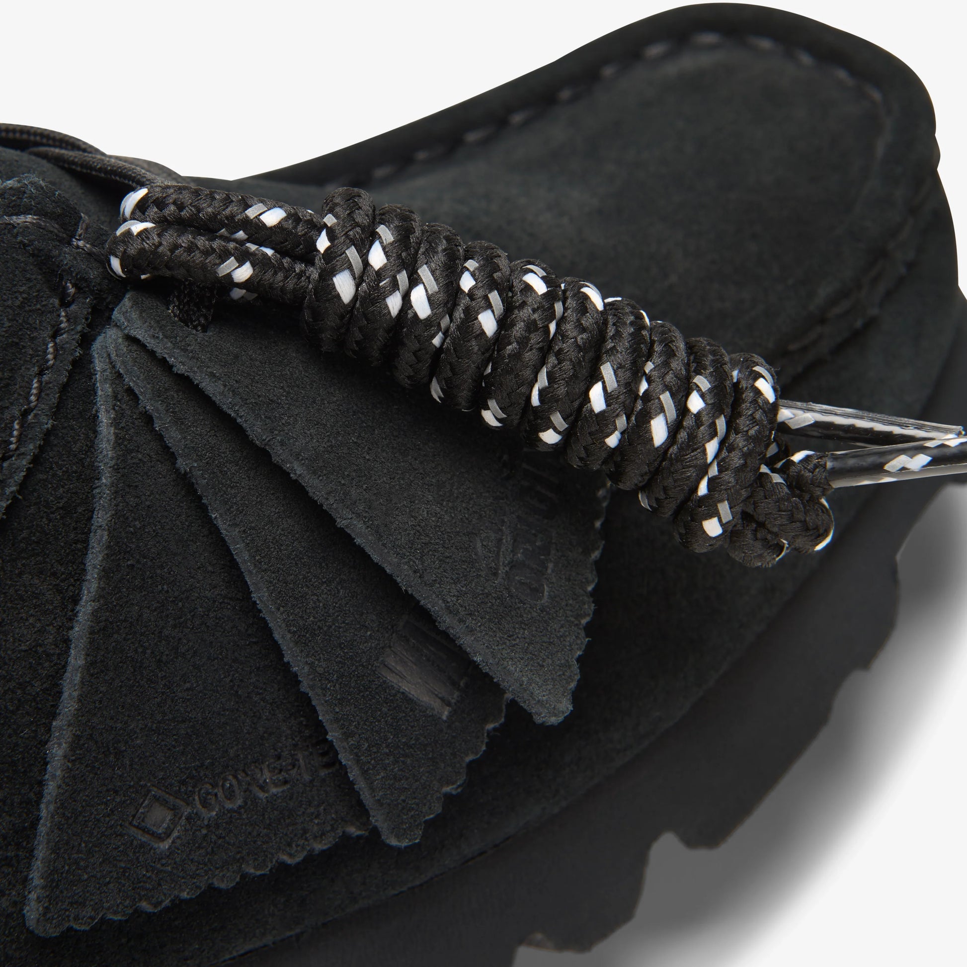 Sandalias De La Marca Clarks  Para Mujer Modelo Wallabee.Gtx Black Sde En Color Negro