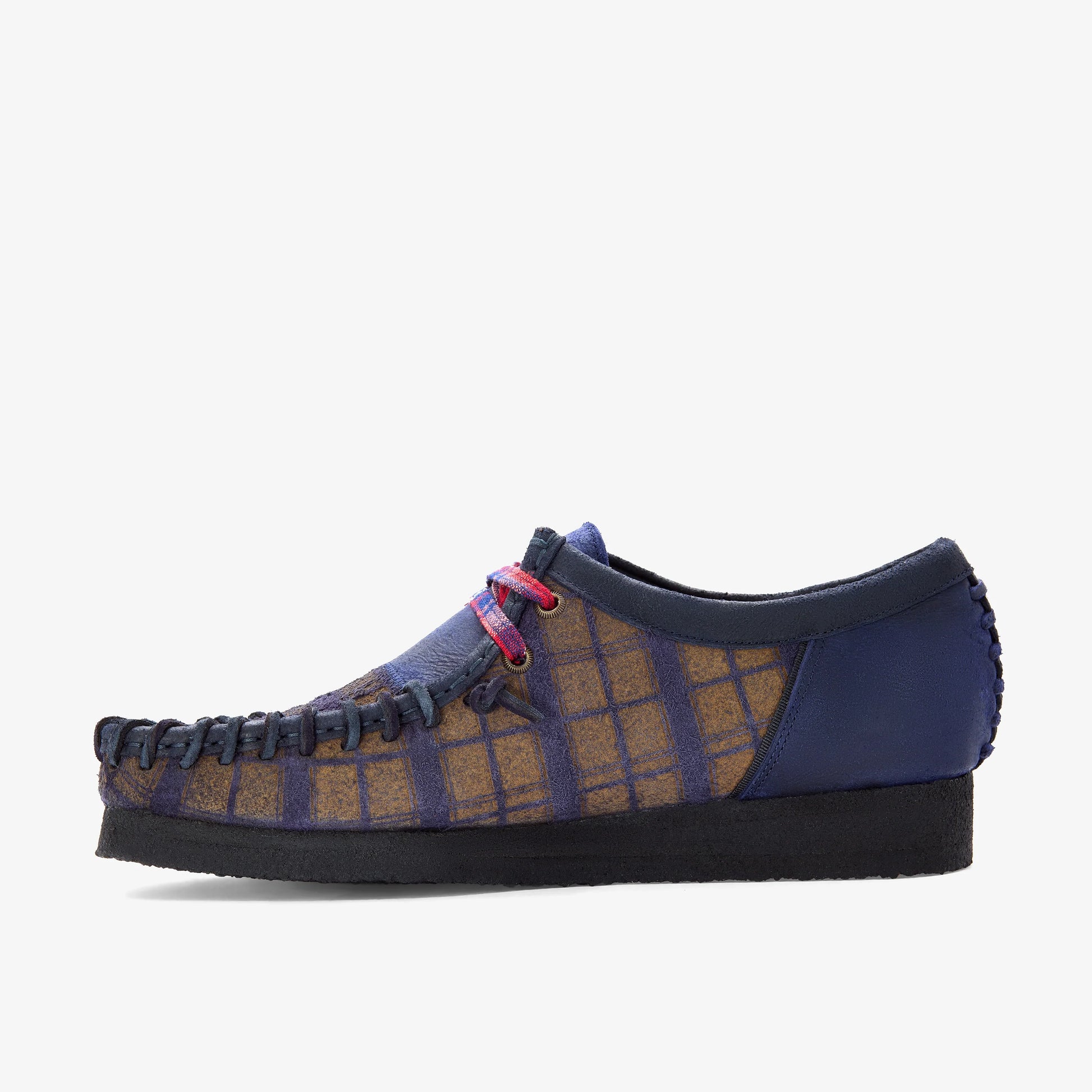 Zapatos Casual De La Marca Clarks  Para Hombre Modelo Wallabee Navy Combi En Color Azul