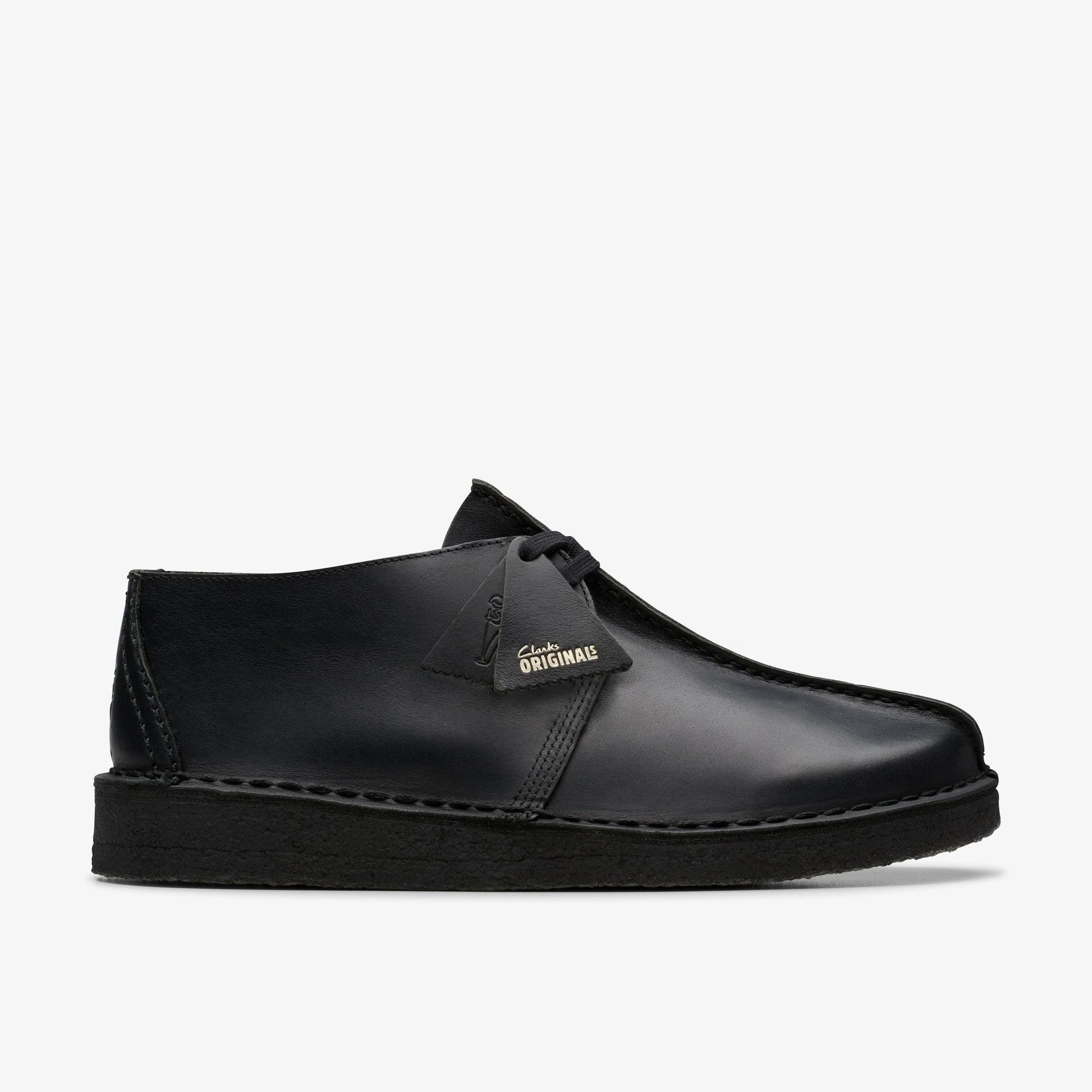 Zapatos Casual De La Marca Clarks  Para Hombre Modelo Desert Trek Blk Smooth Lea En Color Negro