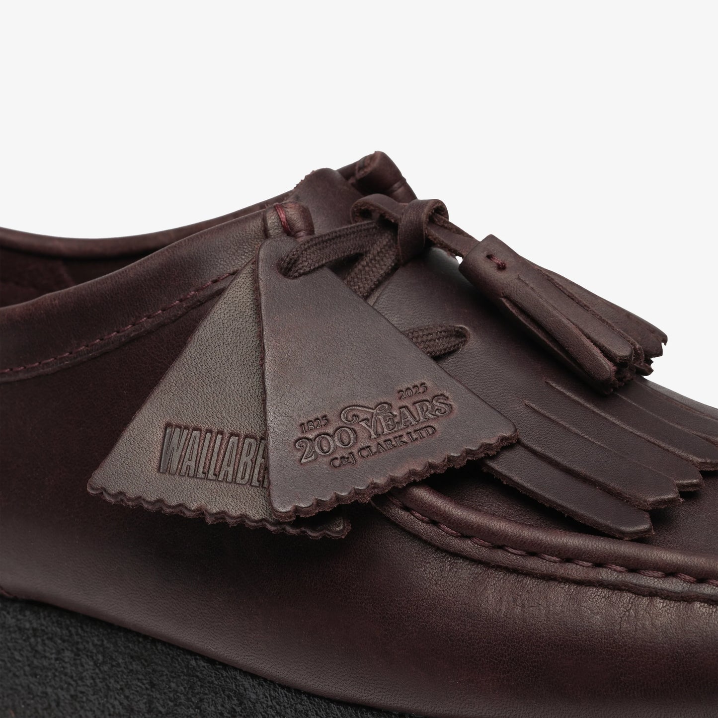 Zapatos Casual De La Marca Clarks  Para Hombre Modelo Wallabee Purple Grape Lea En Color Lila