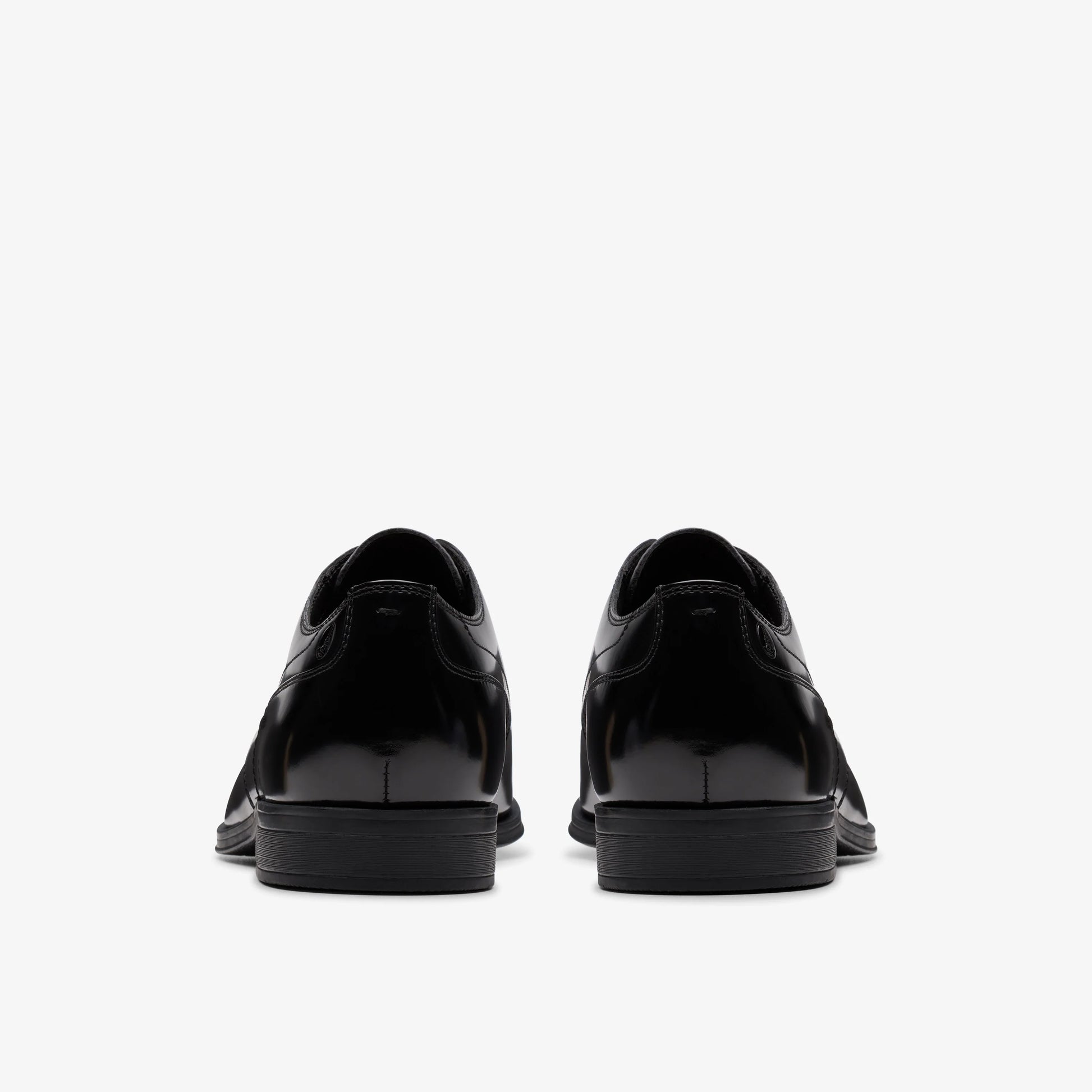 Zapatos De Vestir De La Marca Clarks  Para Hombre Modelo Paulton Lace Blk Hishine Lea En Color Negro