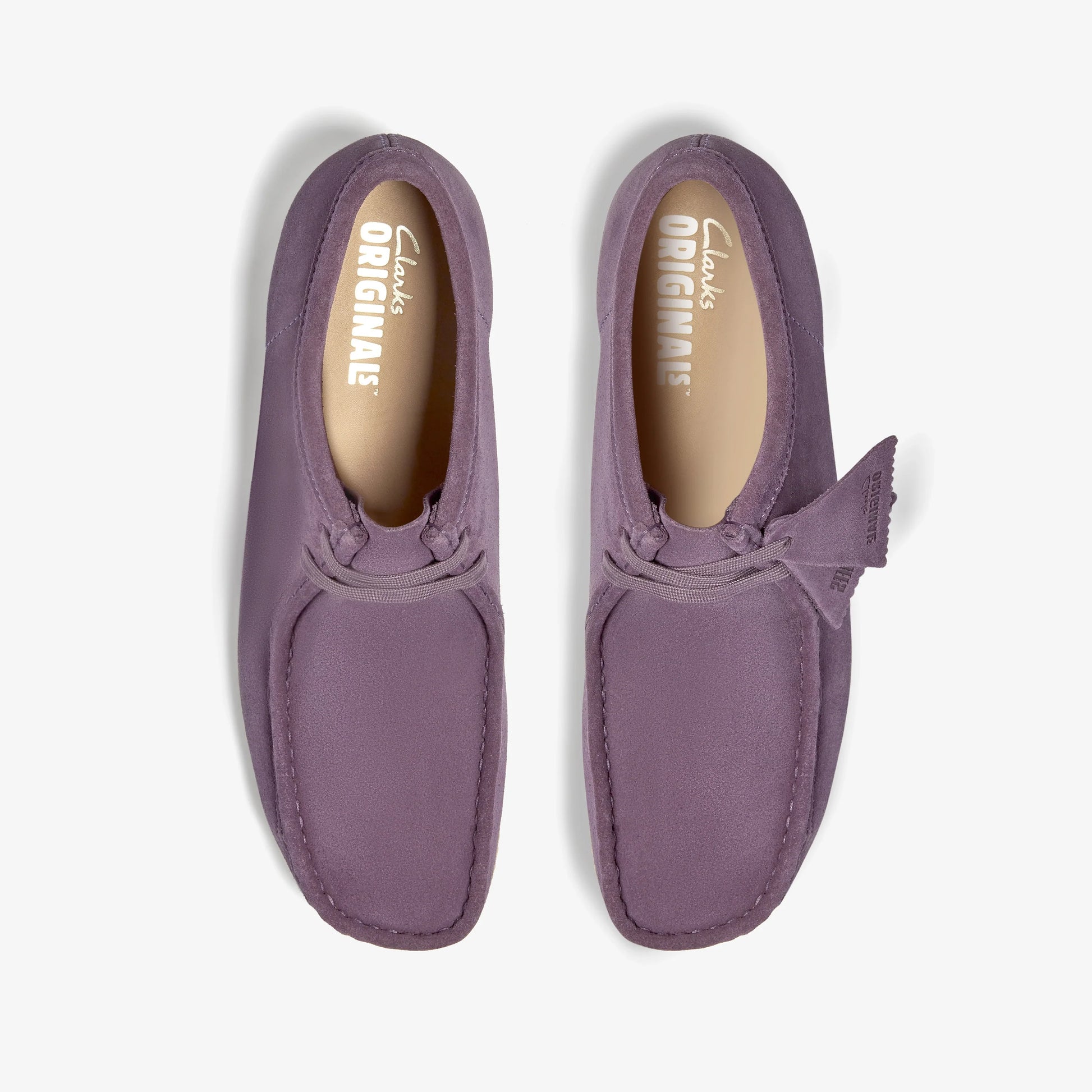Zapatos Casual De La Marca Clarks  Para Hombre Modelo Wallabee Plum Suede En Color Marrón