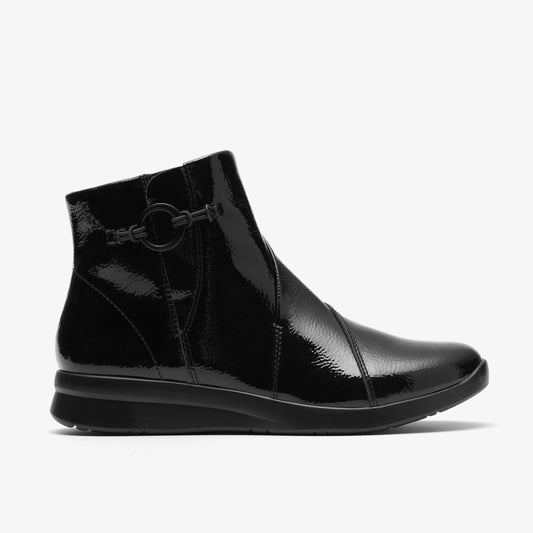 Botas De La Marca Clarks  Para Mujer Modelo Ellowyn Deva Black Crinklepat En Color Negro