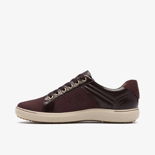 Zapatos Casual De La Marca Clarks  Para Mujer Modelo Nalle Zen Merlot Combi En Color Rojo