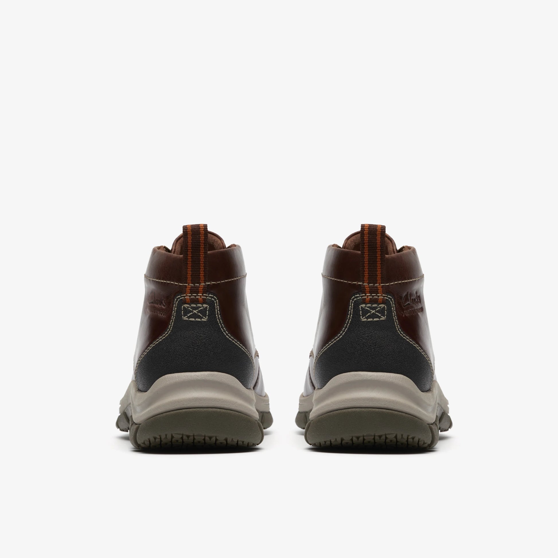 Botas De La Marca Clarks  Para Hombre Modelo Walpath Chukka Brown Leather En Color Marrón