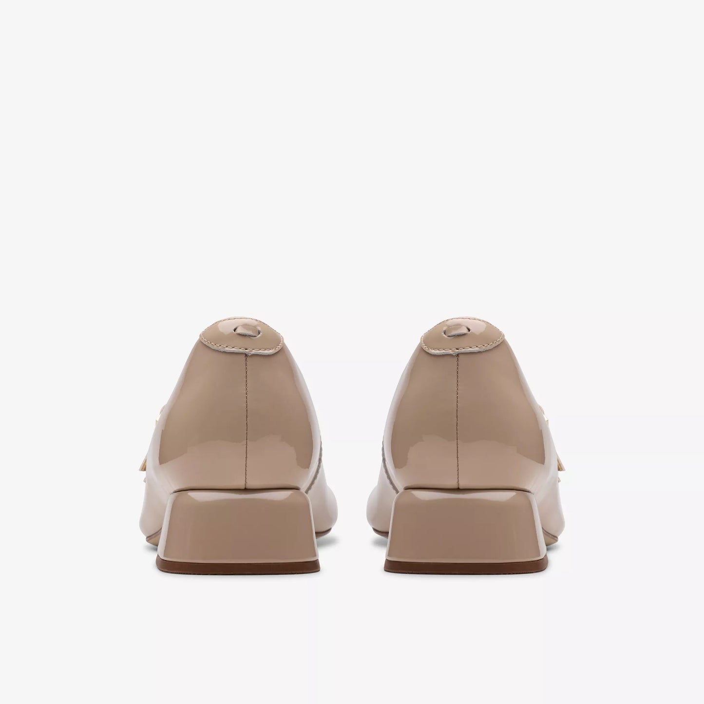 CLARKS | WOMEN'S SHOES | DAISS 30 SHINE | SAND PATENT LEATHER