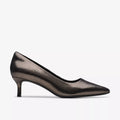 CLARKS | DRESS SHOES | WOMEN'S | ZAREY COURT METALLIC | Silver