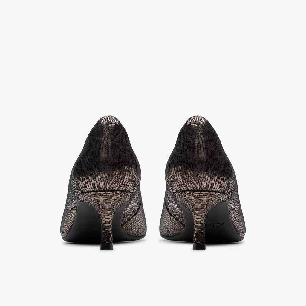 CLARKS | DRESS SHOES | WOMEN'S | ZAREY COURT METALLIC | Silver