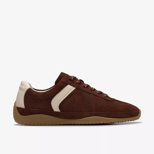 CLARKS | SNEAKERS | MUJER | MERIDOR LO BROWN SUEDE | MARRÓN