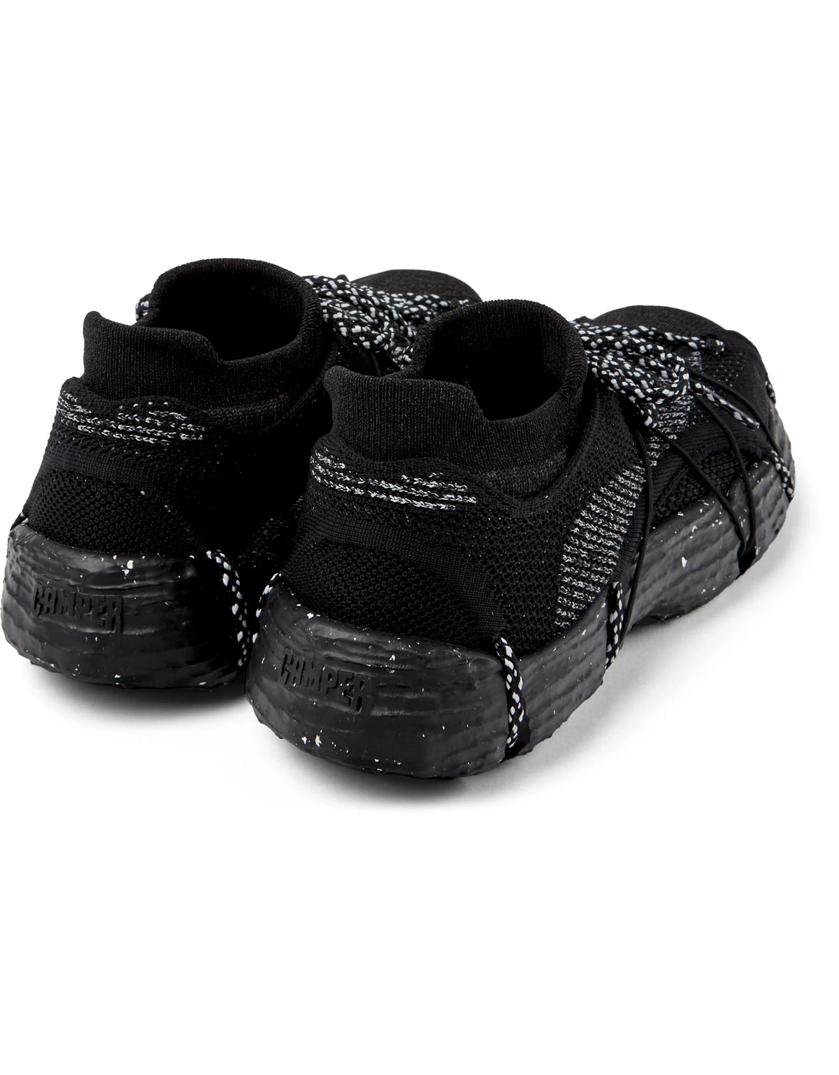 ZAPATOS CAMPER REFERENCIA K201630-001 IMAGEN TRASERA