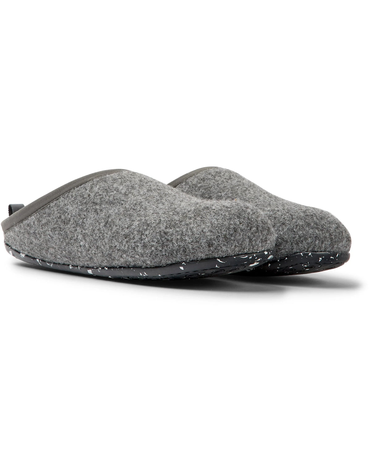 ZAPATOS CAMPER REFERENCIA 20889-061 IMAGEN PERSPECTIVA