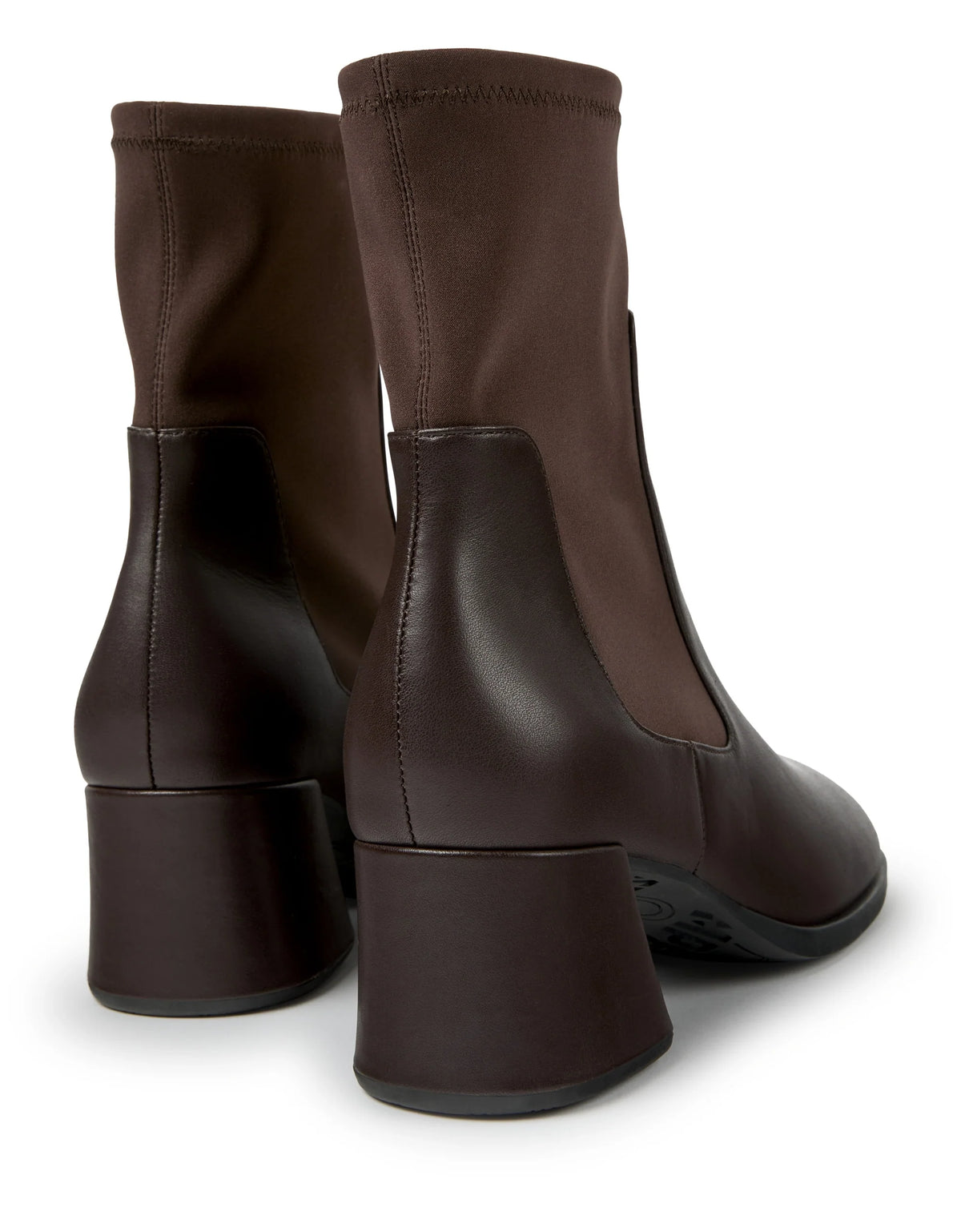ZAPATOS CAMPER REFERENCIA K400836-003 IMAGEN TRASERA