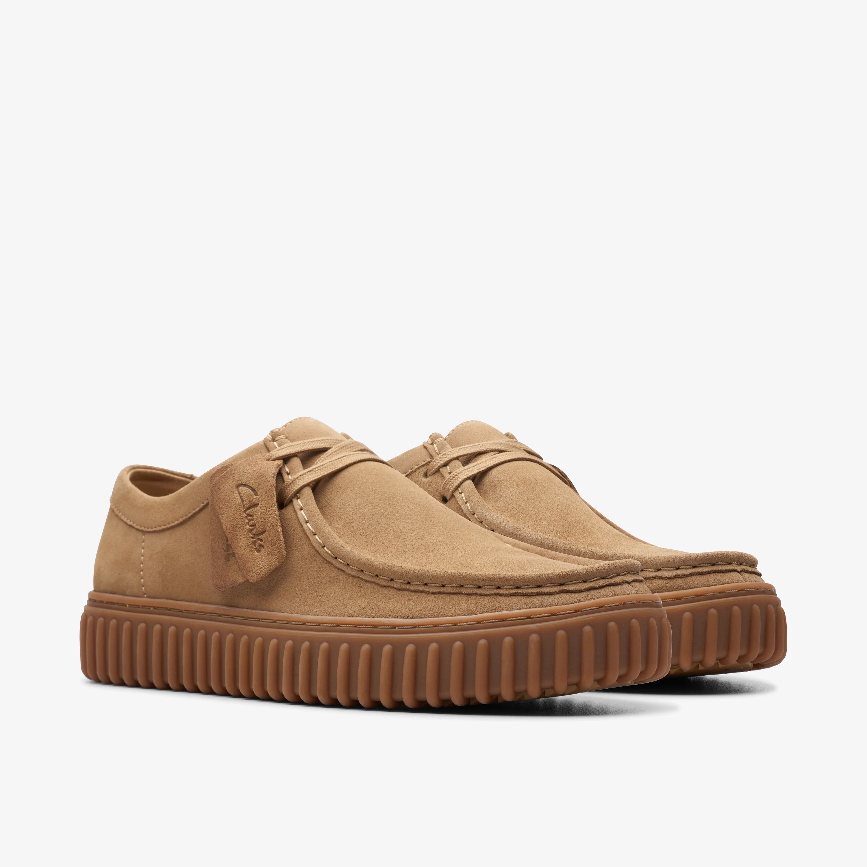 Zapatos Casual De La Marca Clarks  Para Hombre Modelo Torhill Lo Dark Sand Suede