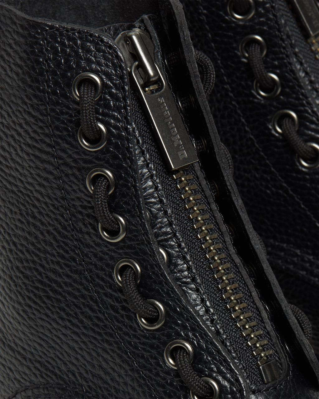 DR. MARTENS | BOTINES | MUJER | SINCLAIR BLACK MILLED NAPPA VIRGINIA | NEGRO