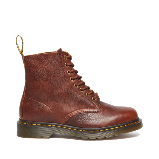 DR. MARTENS | BOTINES | HOMBRE | 1460 PASCAL CASHEW AMBASSADOR | MARRÓN