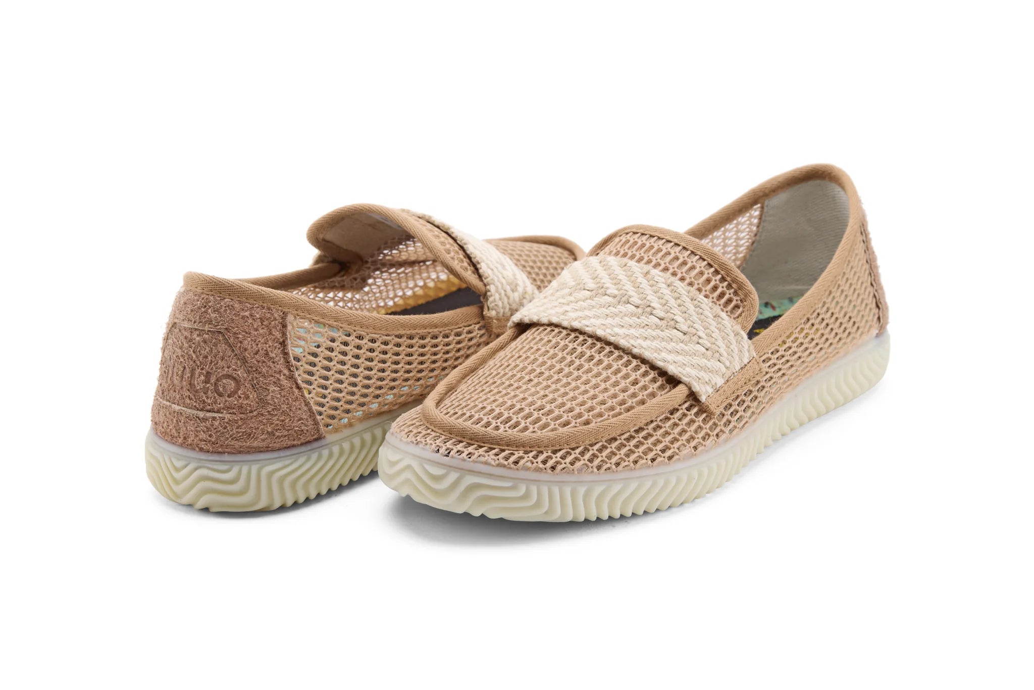 DUUO ONA MOK 09 Camel: beige trainers unisex