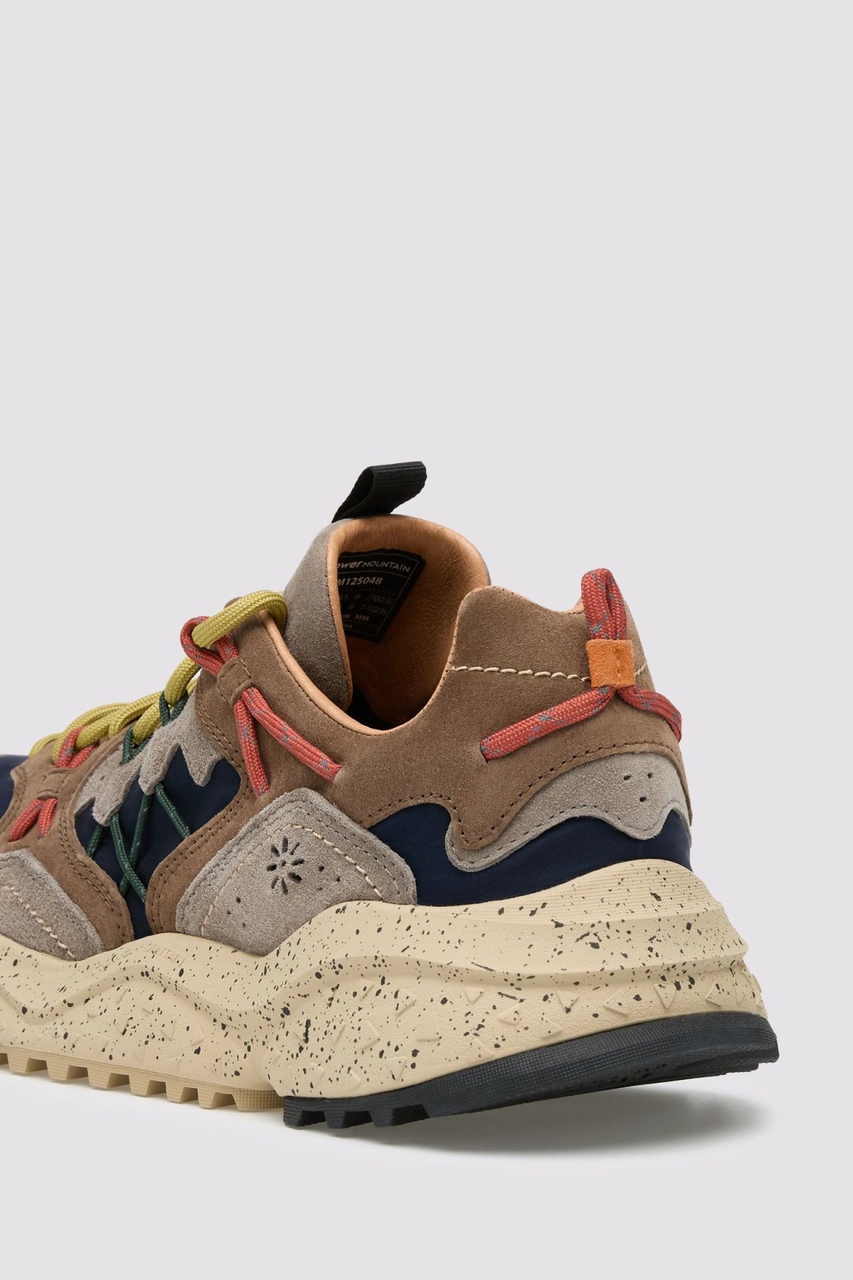 FLOWER MOUNTAIN Yamabushi MAN Suede/nylon Brown-black-mud: brązowy sneakersy dla mężczyzn