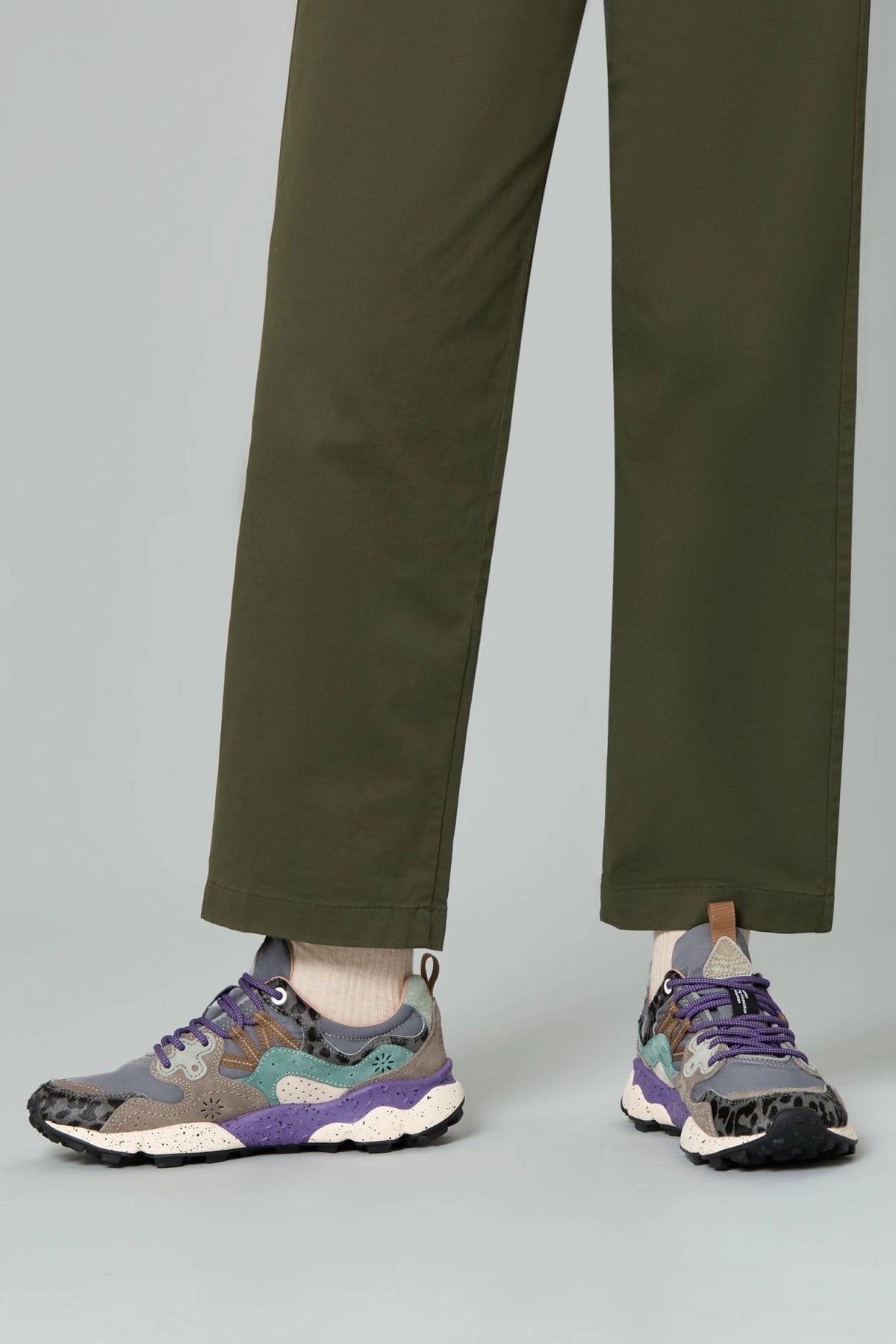 FLOWER MOUNTAIN Yamano 3 UNI Suede/pony Hair/nylon DARK Grey-anthracite-bottle: grey trainers for women