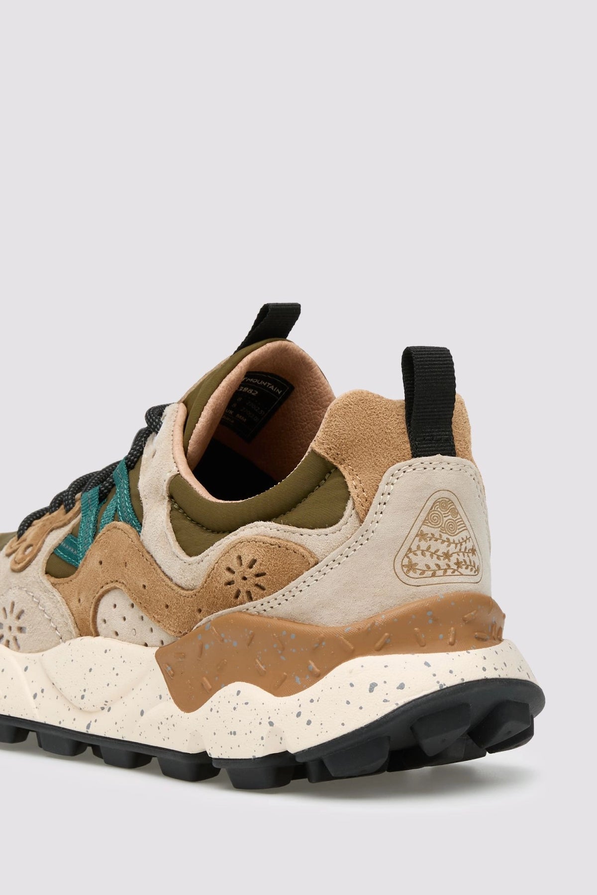 FLOWER MOUNTAIN Yamano 3 MAN Suede/nylon Cream-brown-taupe: brown trainers for men