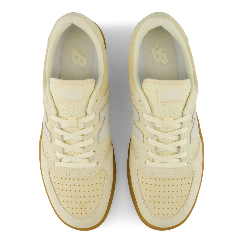 NEW BALANCE 500 Calcium: ベージュ スニーカー レディース