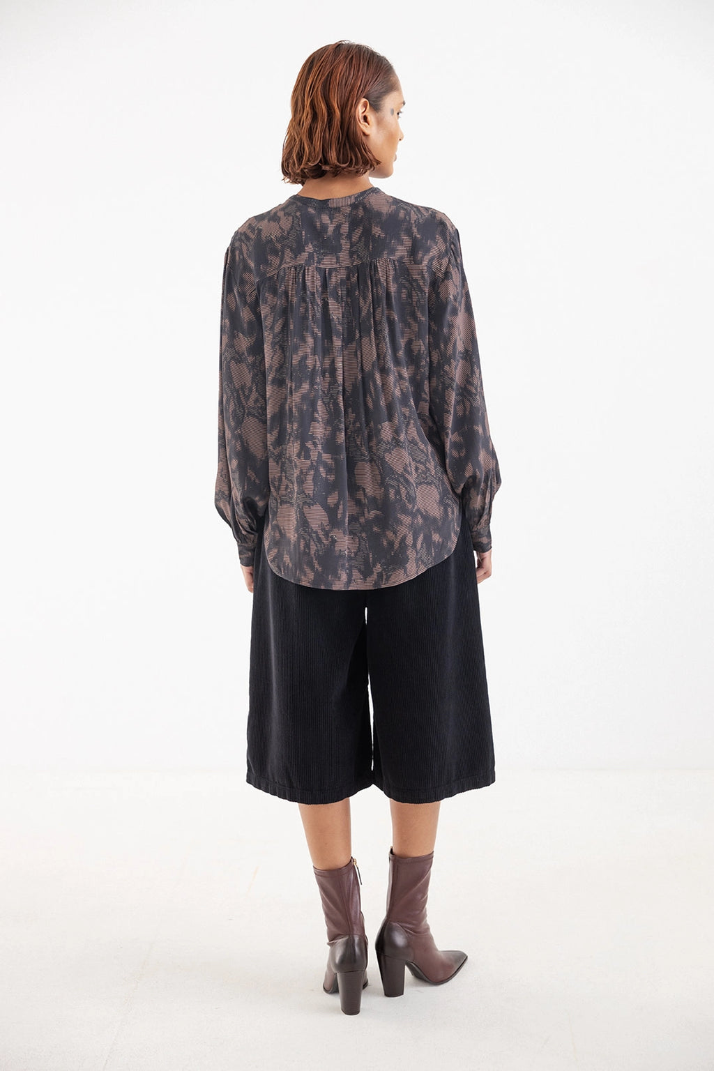 PROJECT AJ117 HIGO DK22-263 Black: nero pantaloni da donna