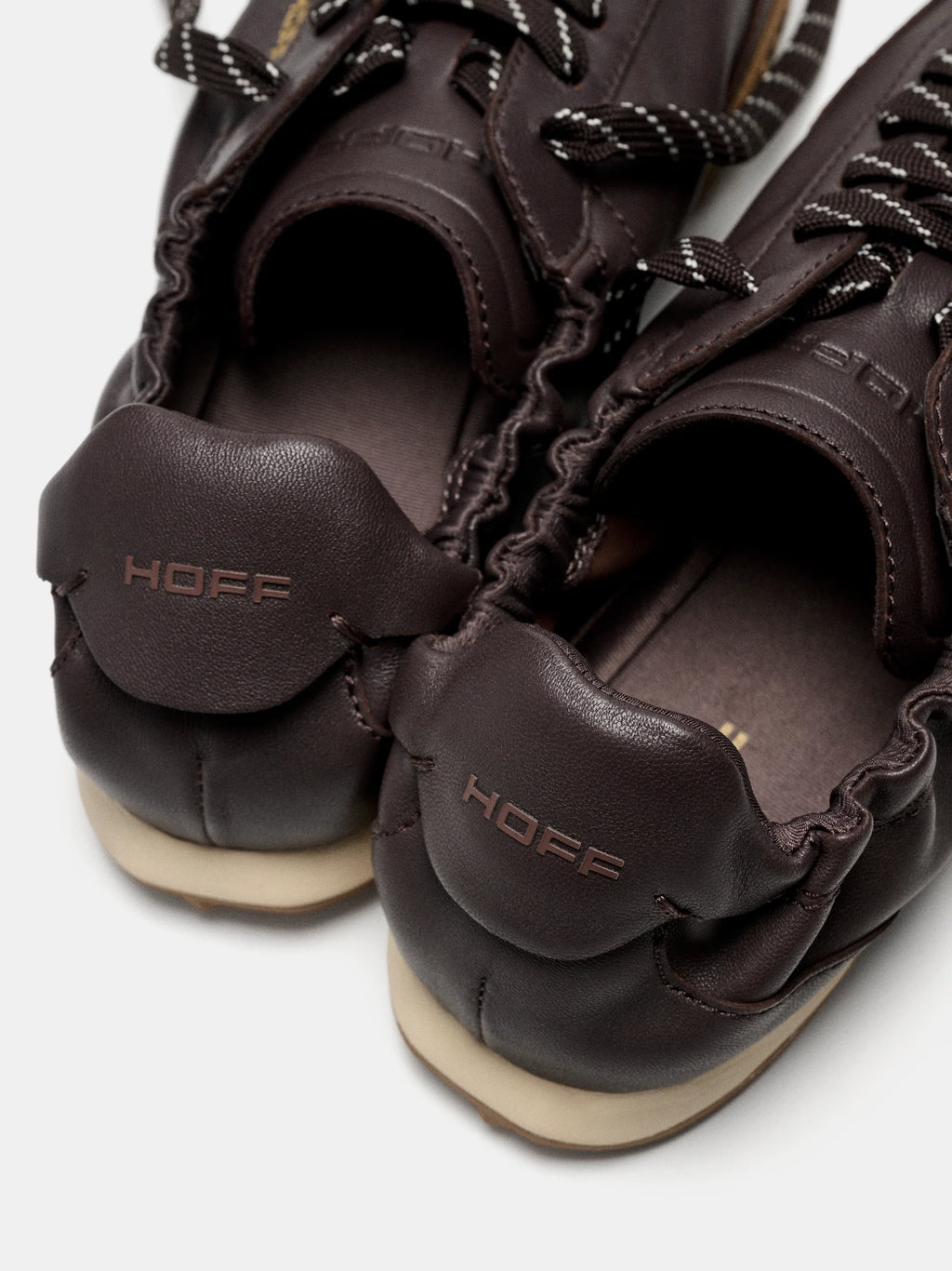 HOFF Bridge Nappa Chocolate: ブラウン スニーカー レディース