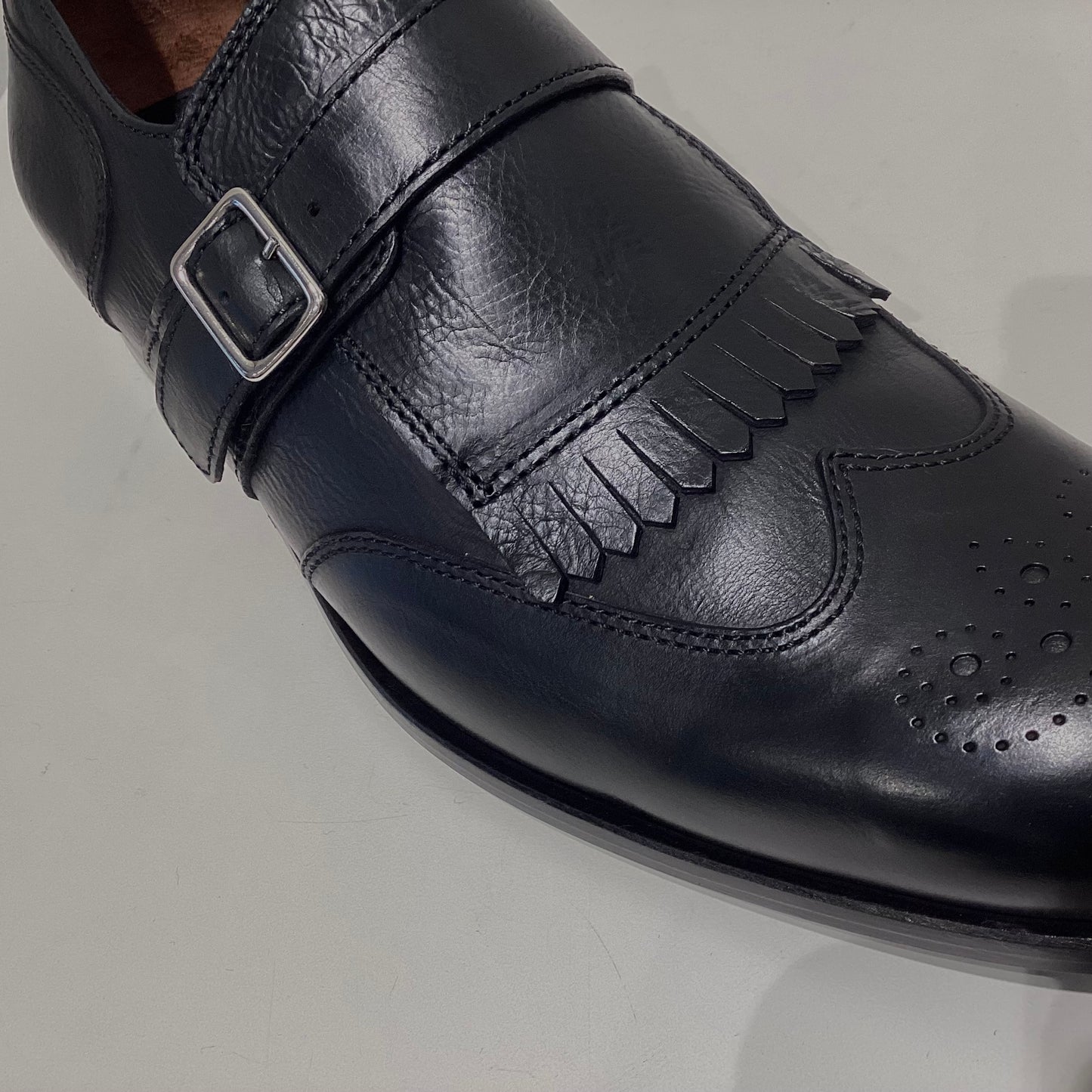 LOTTUSSE | MEN'S DRESS SHOES | LUTTON BUCKLE SHOES BLACK COWHIDE | BLACK