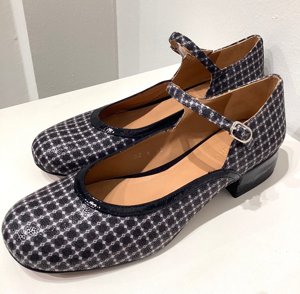 AUDLEY | DAMESSCHOENEN | ZWART GEO | ZWART