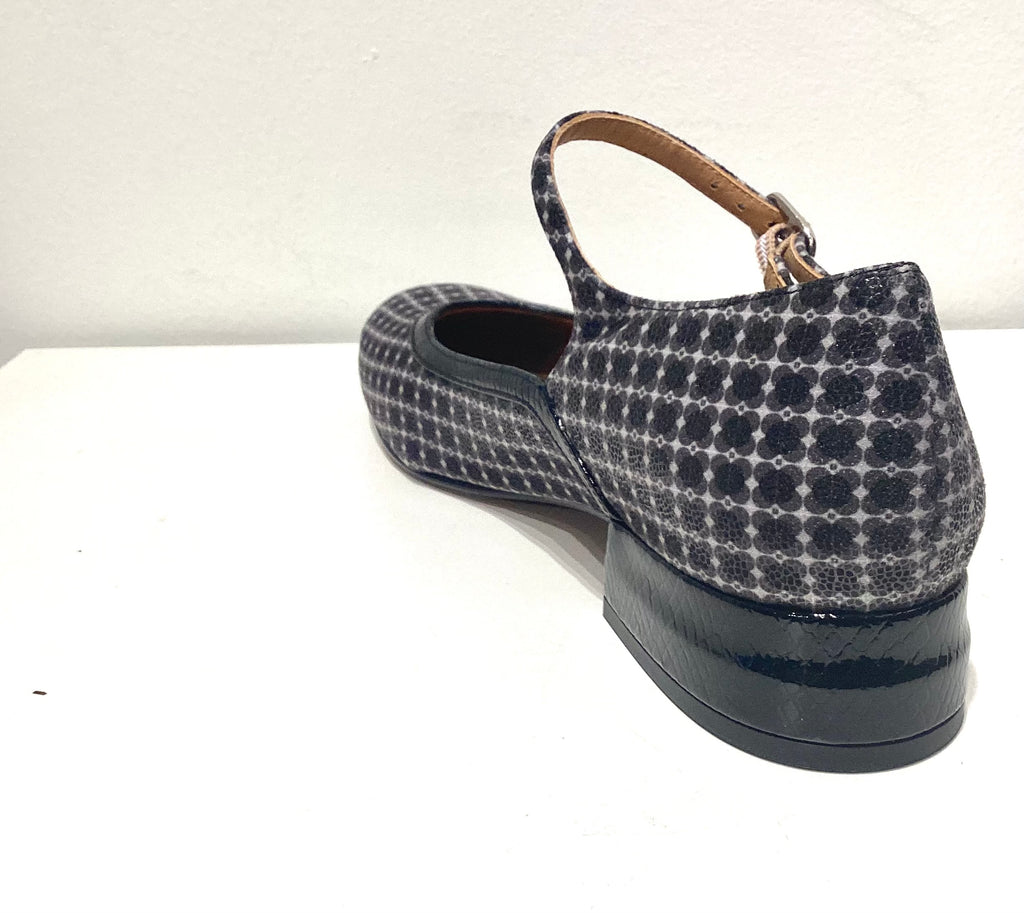 AUDLEY | DAMESSCHOENEN | ZWART GEO | ZWART