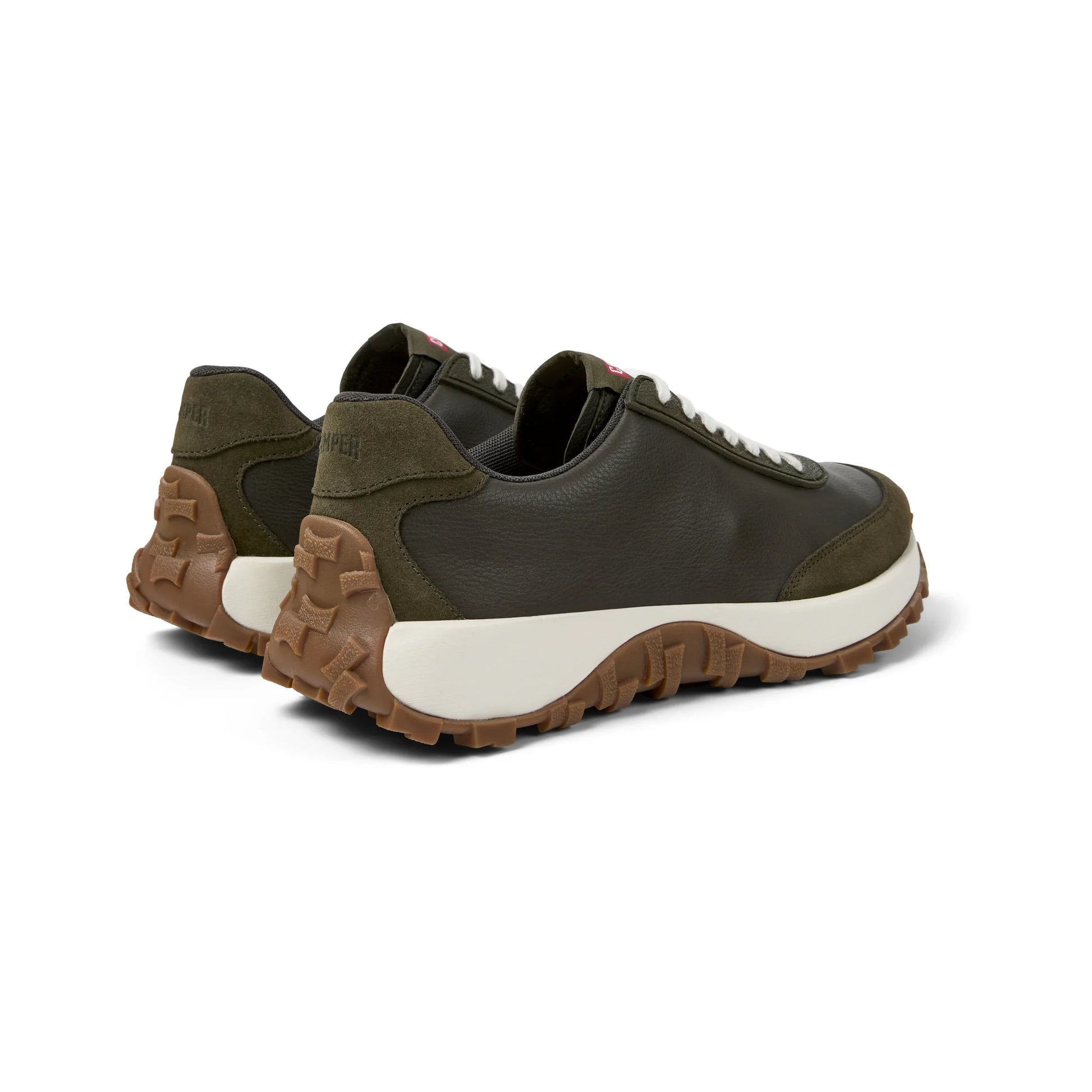 sneakers para hombre modelo drift trail dark green en color verde