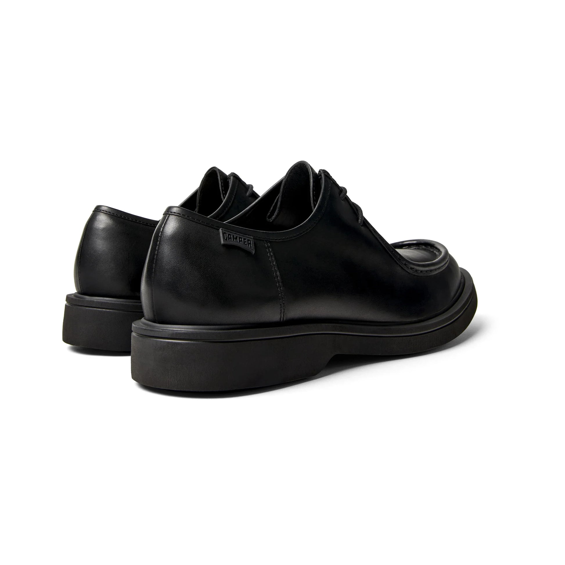 zapatos casual para hombre modelo norman black en color negro