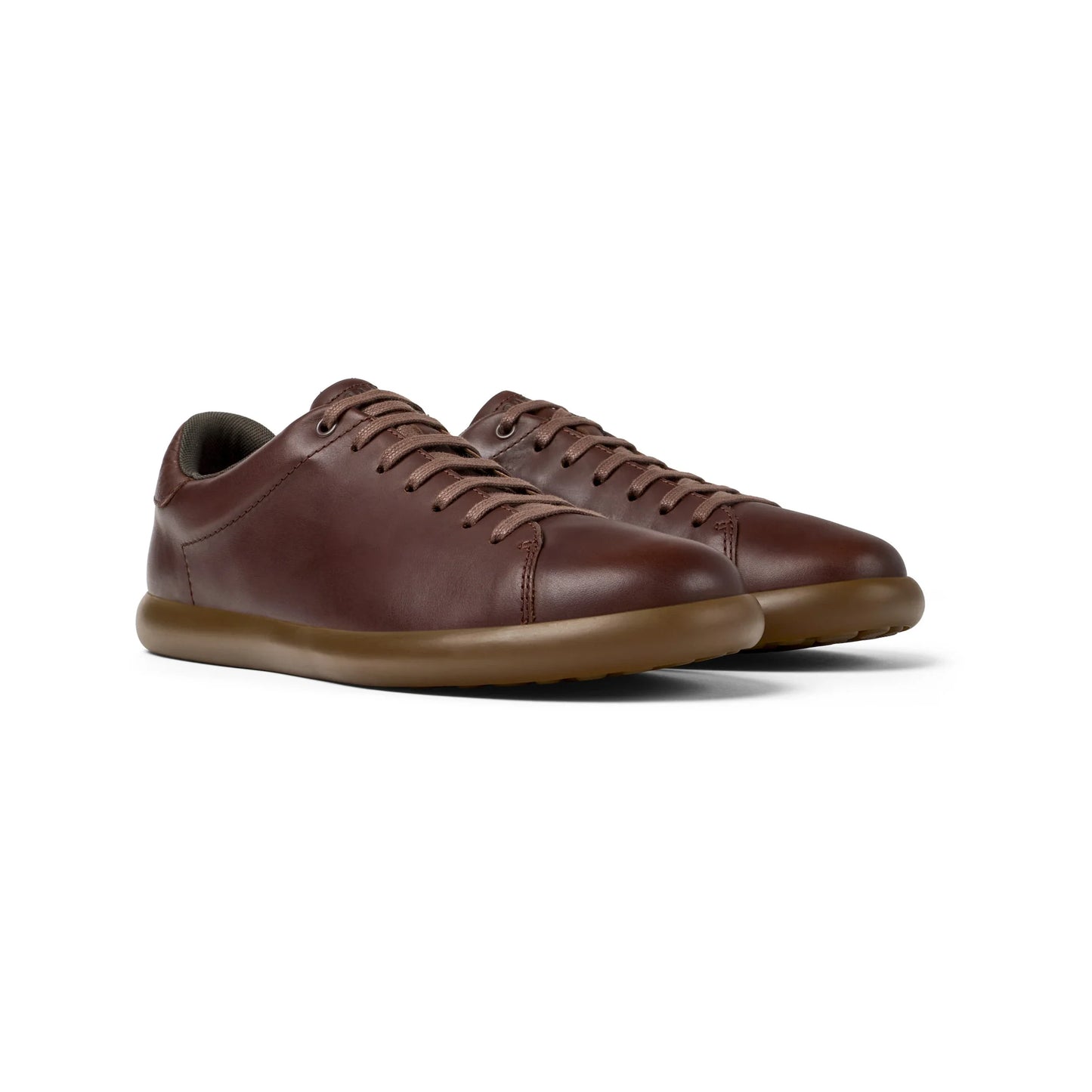 zapatos casual para hombre modelo pelotas soller medium brown en color marrón